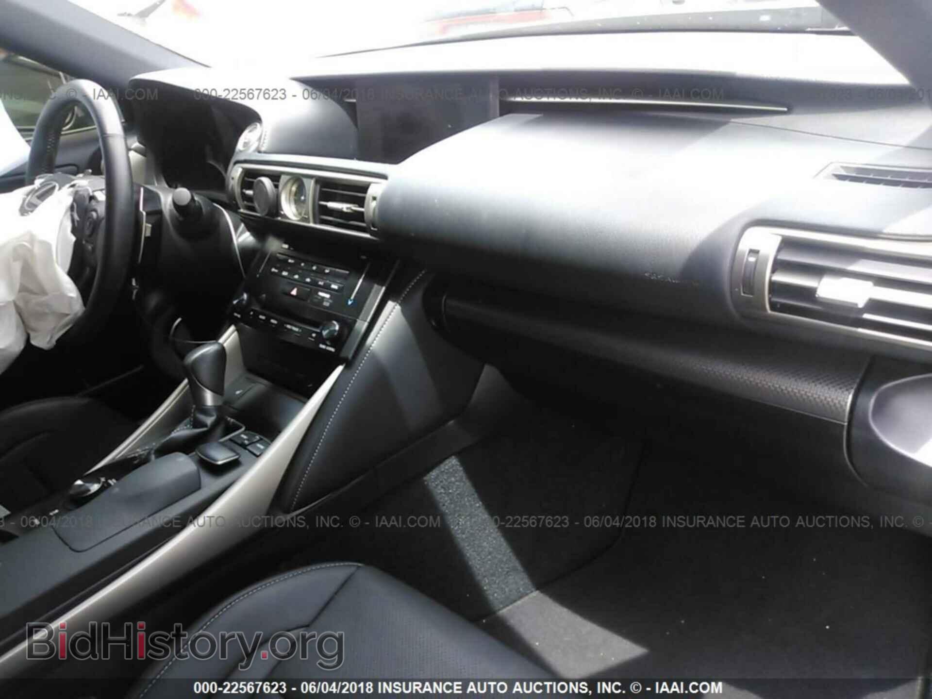 2014 Lexus Is - VIN: JTHBF1D25E5033514 - Photo 5