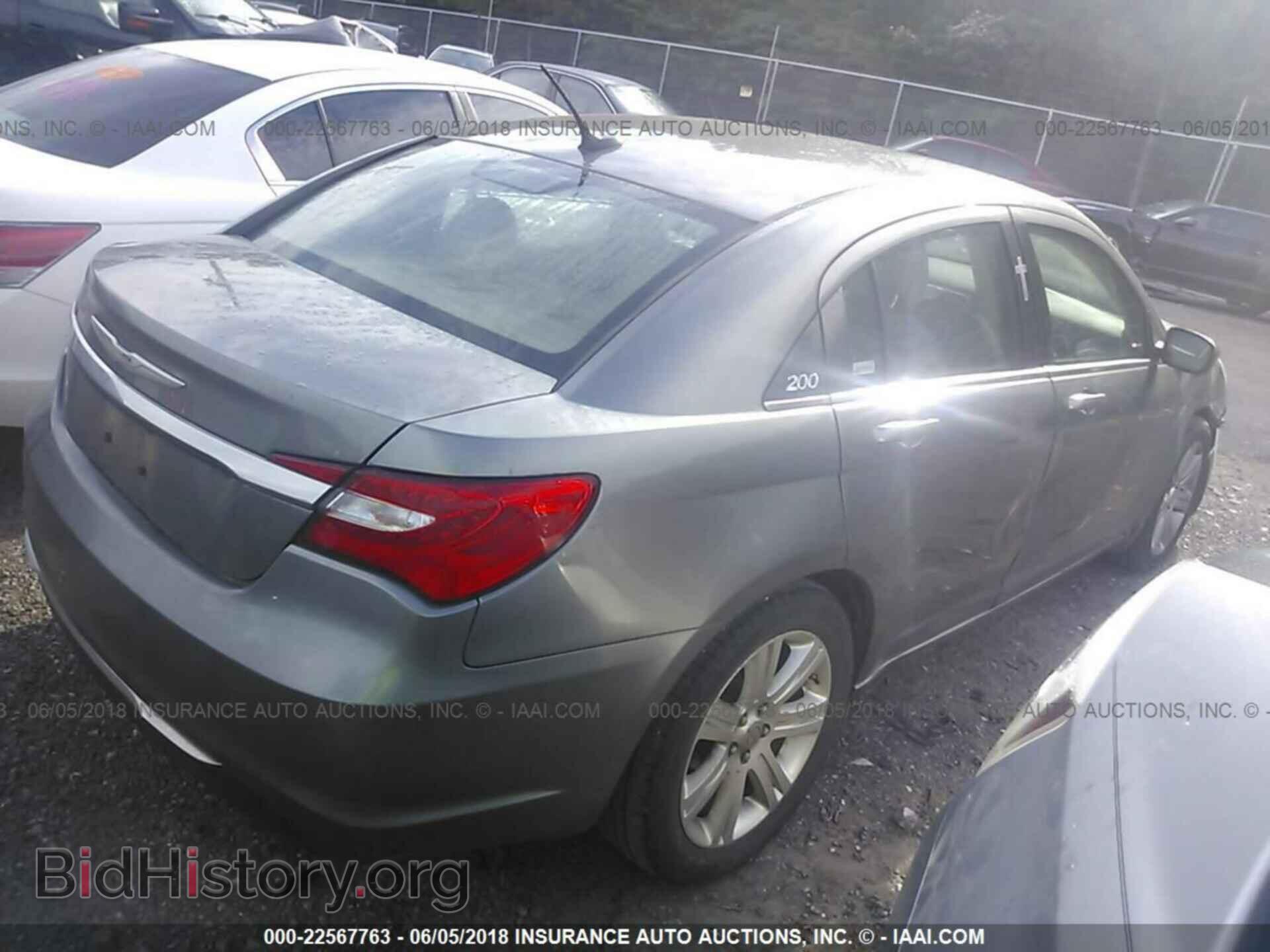 2012 Chrysler 200 - VIN: 1C3CCBAB9CN318419 - Фото 4