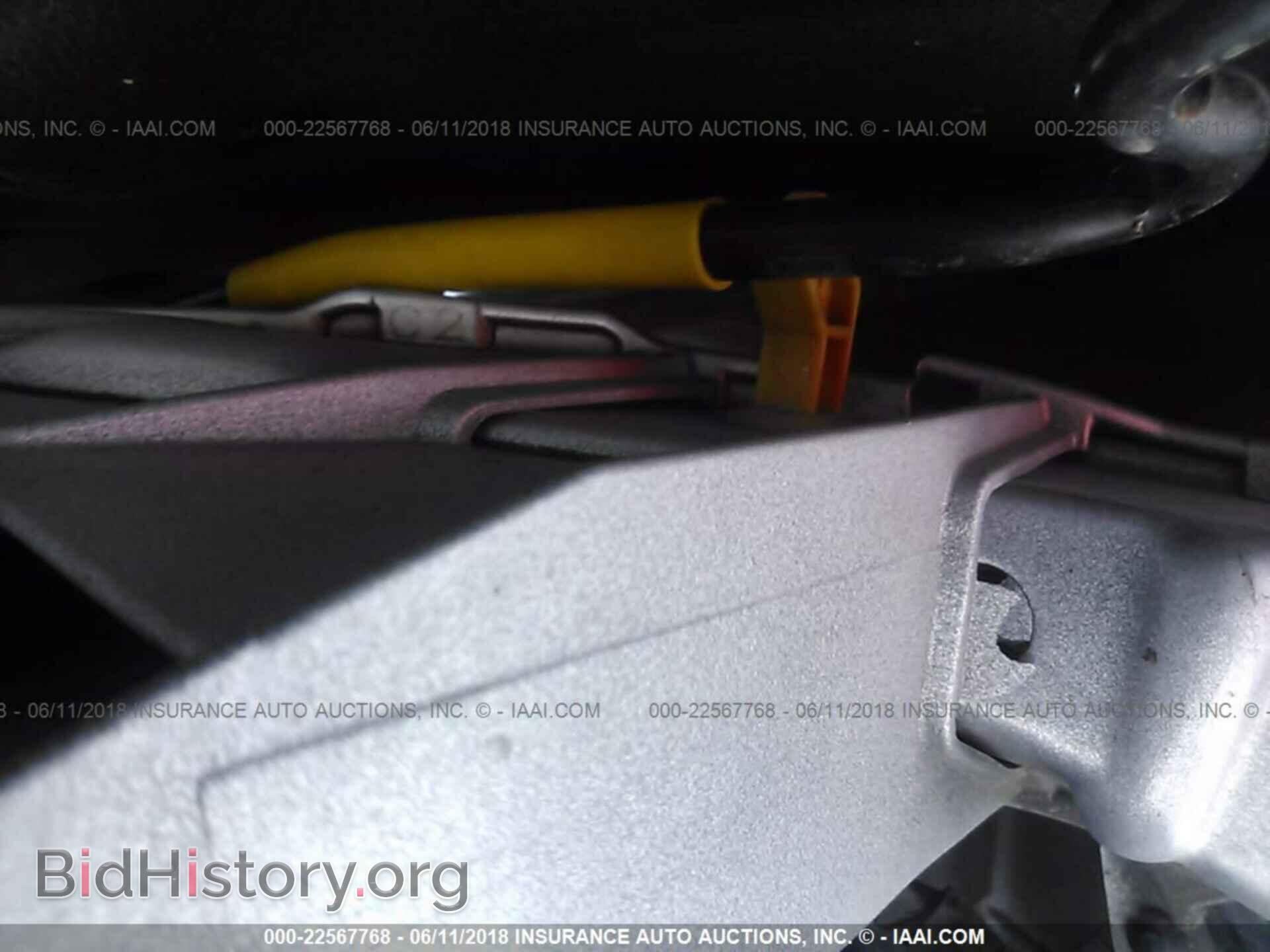 2012 Ford Focus - VIN: 1FAHP3F24CL175448 - Photo 10