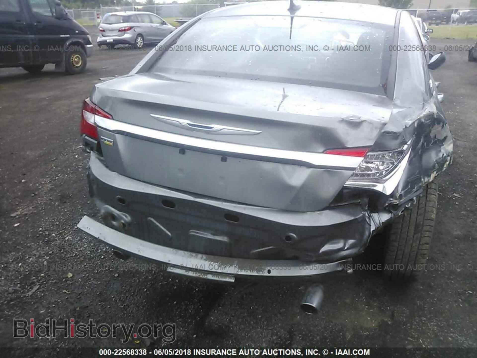 2013 Chrysler 200 - VIN: 1C3CCBBG8DN732027 - Photo 6