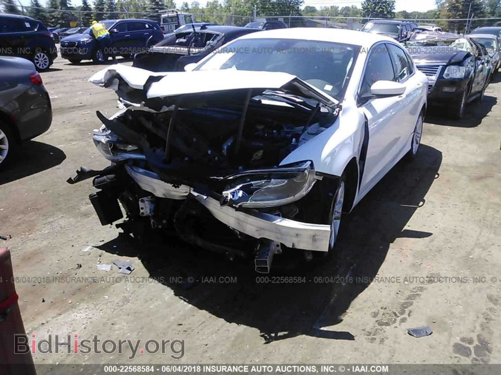 2015 Chrysler 200 - VIN: 1C3CCCAB1FN578310 - Photo 2