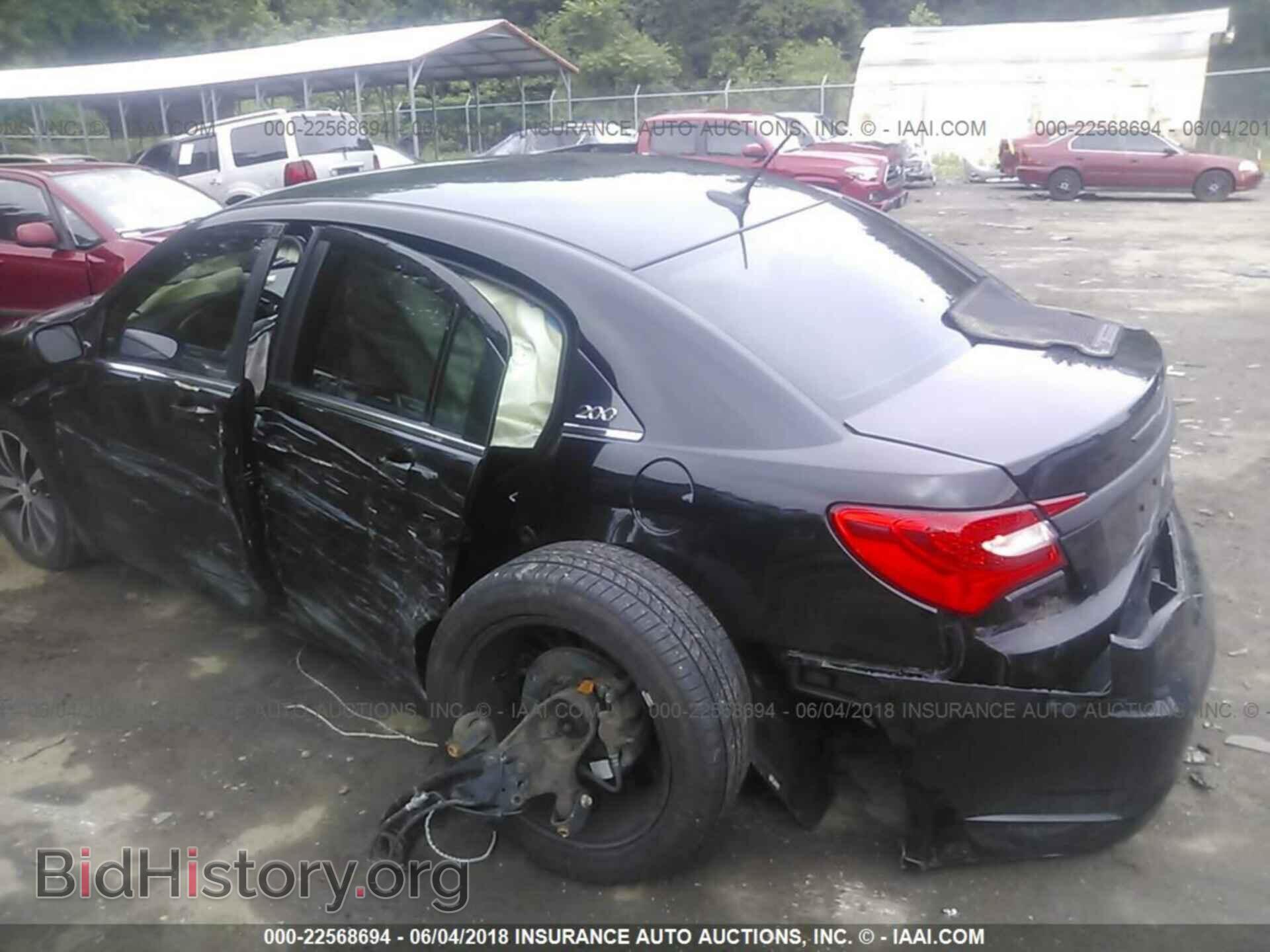 2013 Chrysler 200 - VIN: 1C3CCBCG0DN553849 - Photo 6