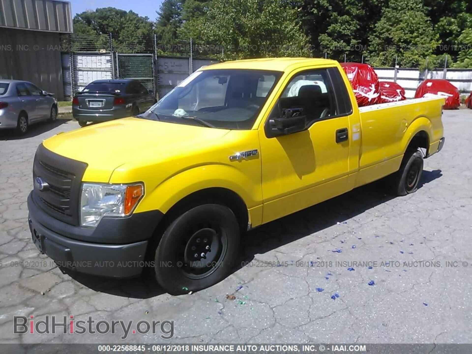 2013 Ford F150 - VIN: 1FTMF1CM4DKG03810 - Фото 2