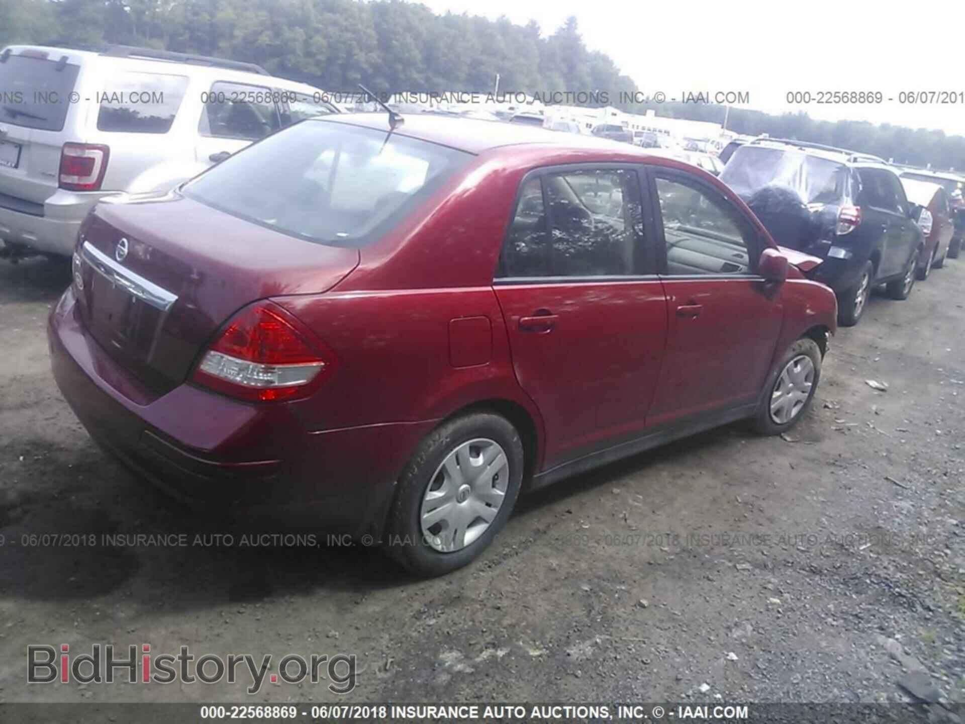 2011 Nissan Versa - VIN: 3N1BC1AP1BL416679 - Фото 4