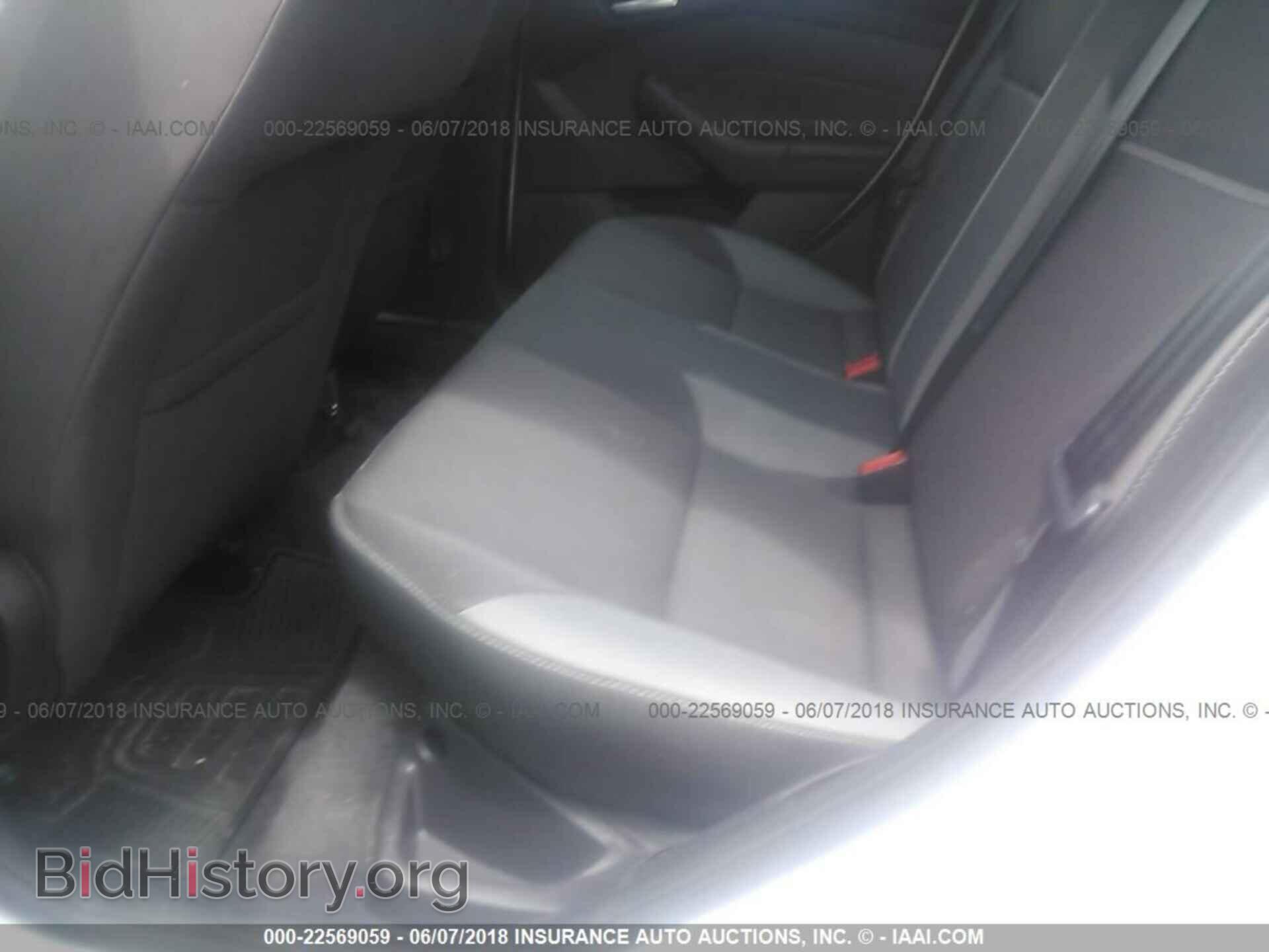2013 Ford Focus - VIN: 1FADP3F22DL148846 - Photo 8