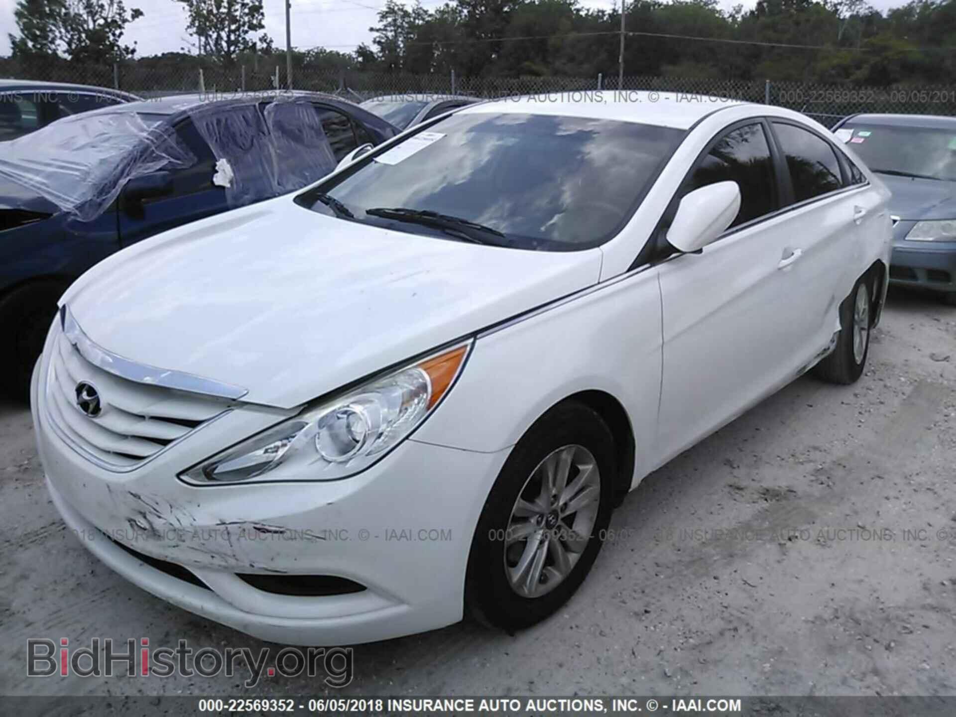 2012 Hyundai Sonata - VIN: 5NPEB4AC4CH455618 - Фото 2