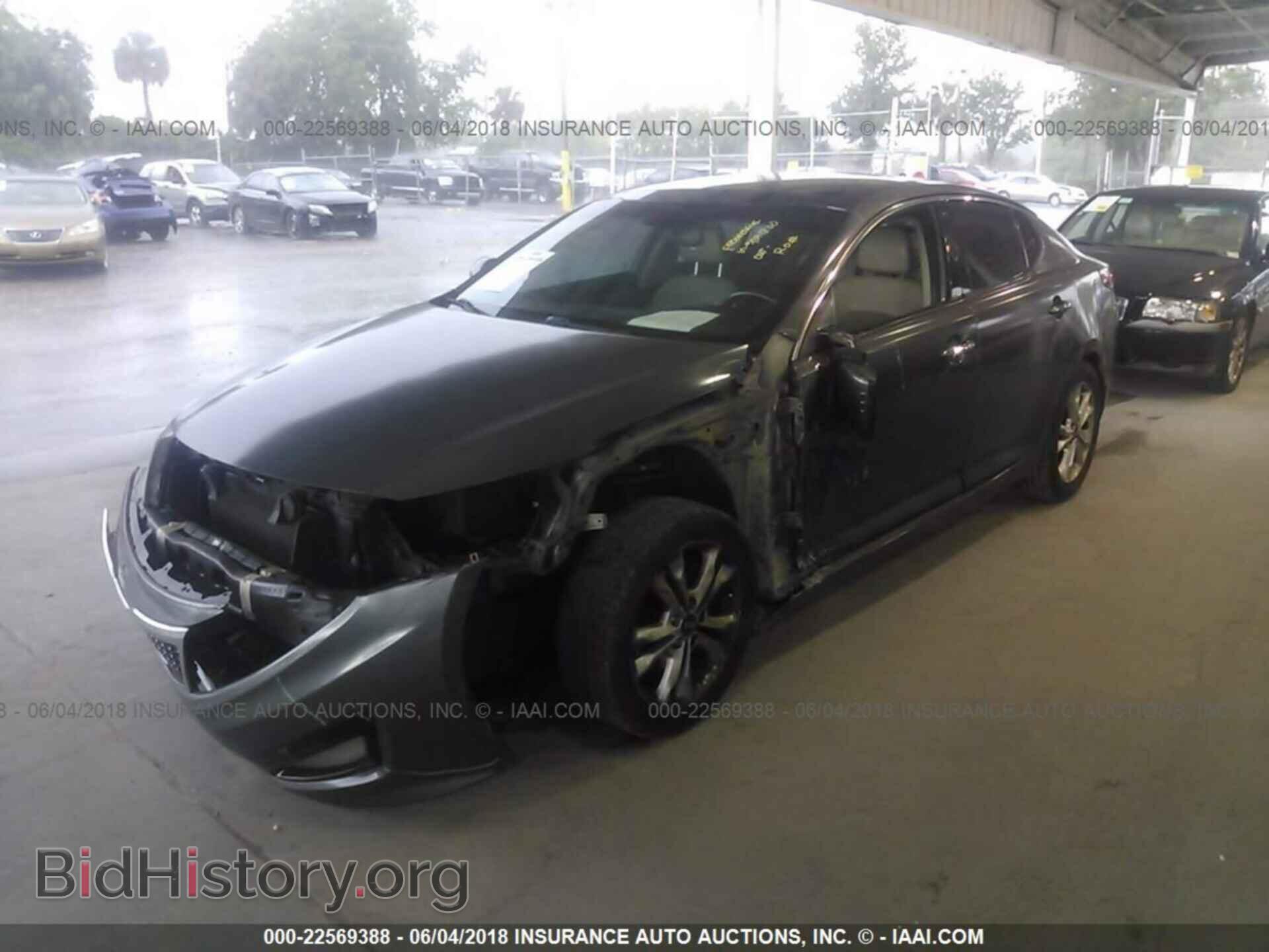 2011 Kia Optima - VIN: KNAGN4A76B5061990 - Photo 6
