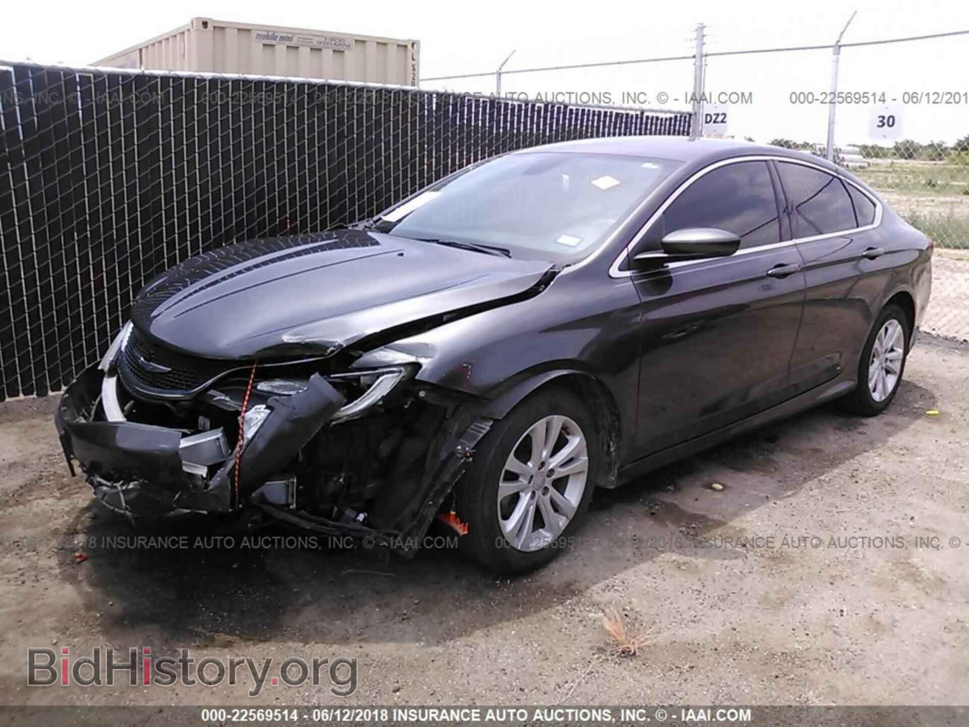 2015 Chrysler 200 - VIN: 1C3CCCAB0FN682884 - Фото 2