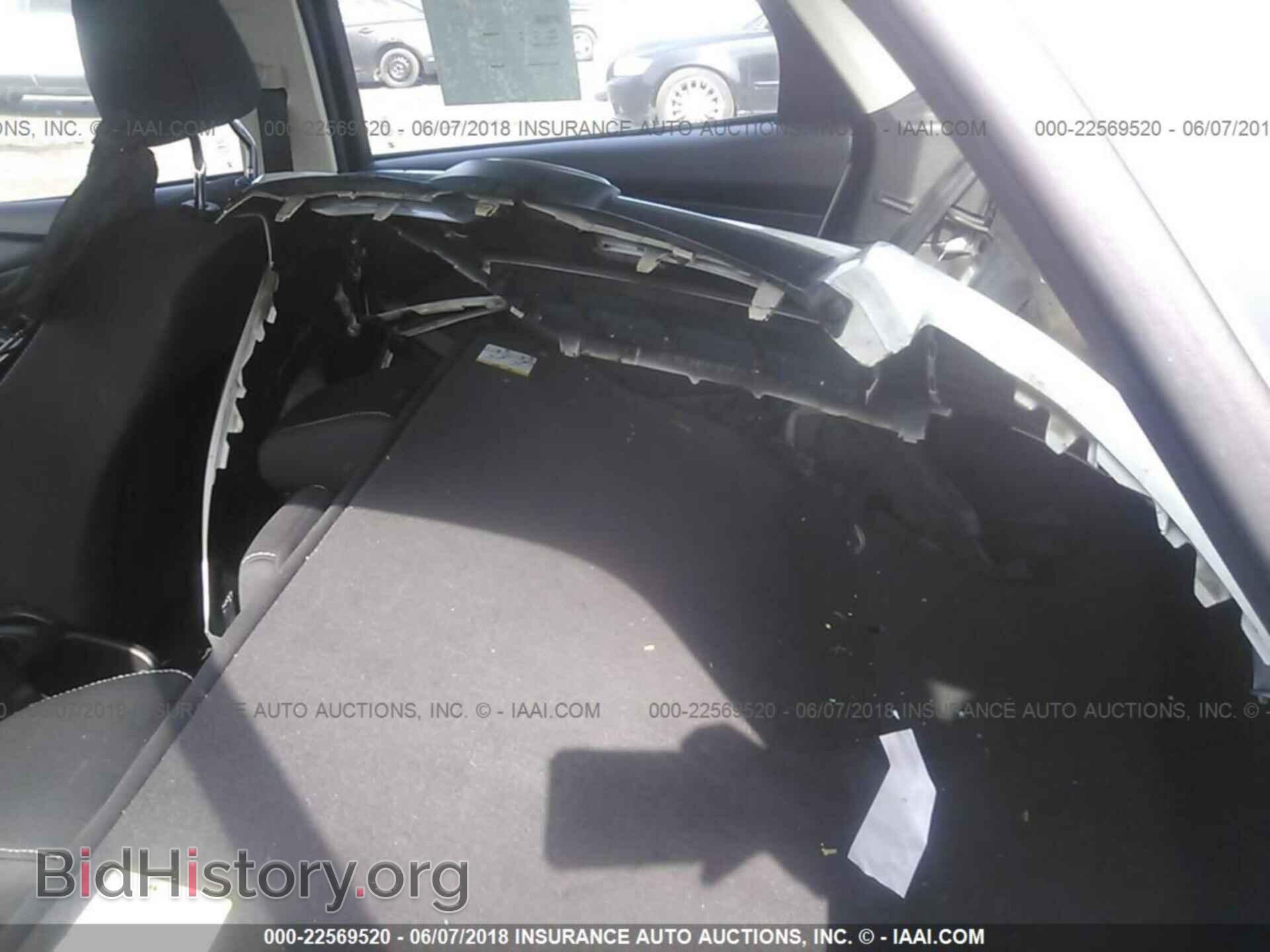 2012 Ford Focus - VIN: 1FAHP3E21CL276139 - Photo 8