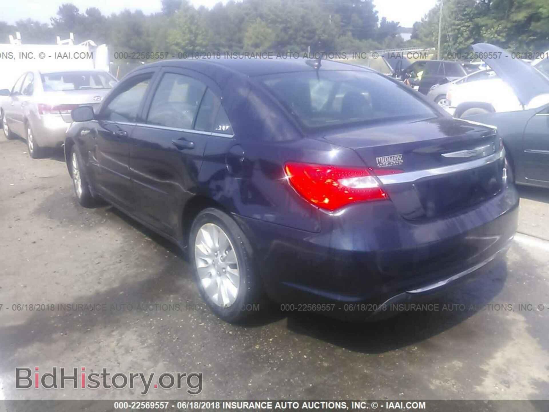 2011 Chrysler 200 - VIN: 1C3BC4FB1BN558451 - Фото 3