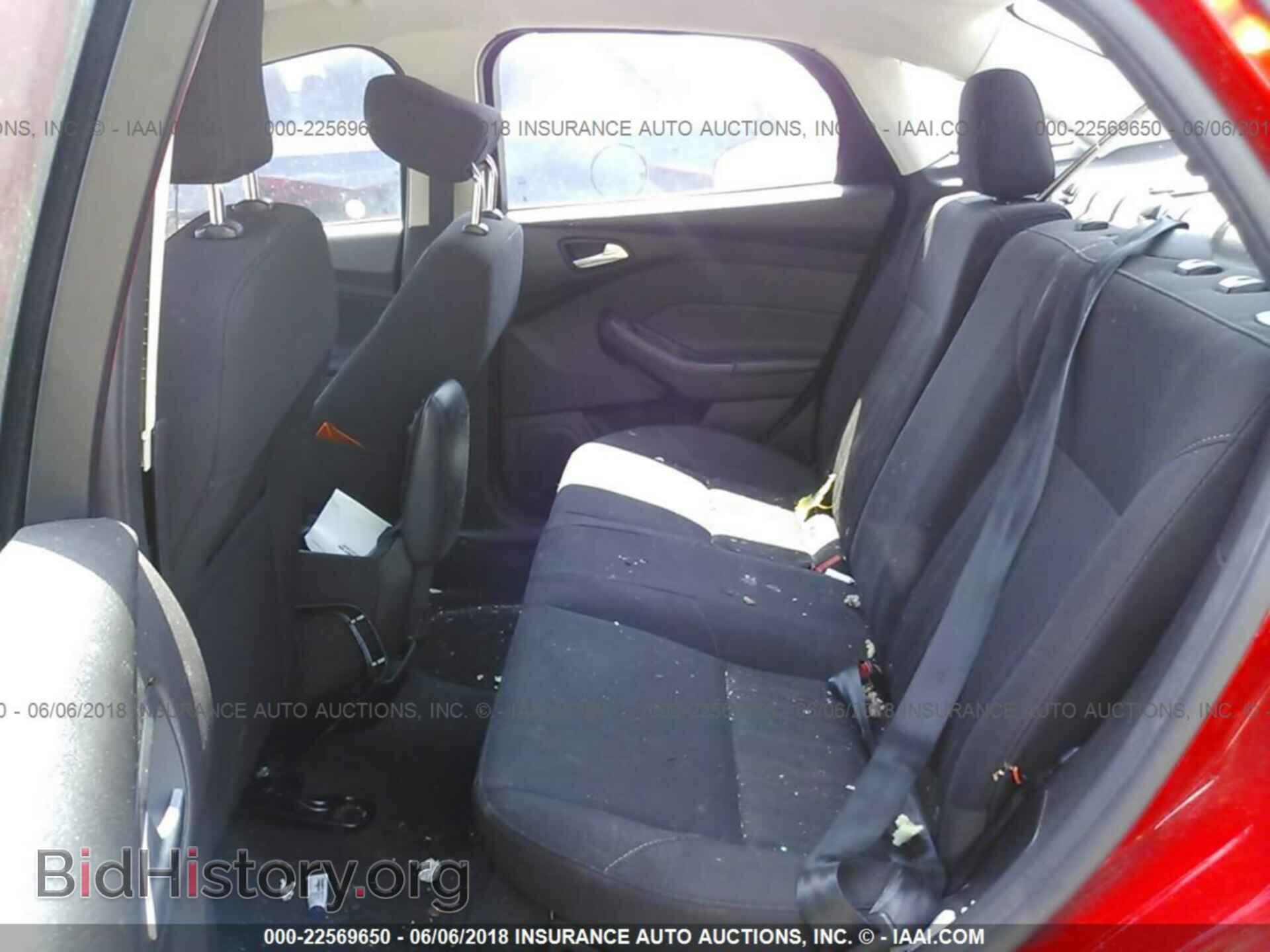 2016 Ford Focus - VIN: 1FADP3F23GL372292 - Фото 8