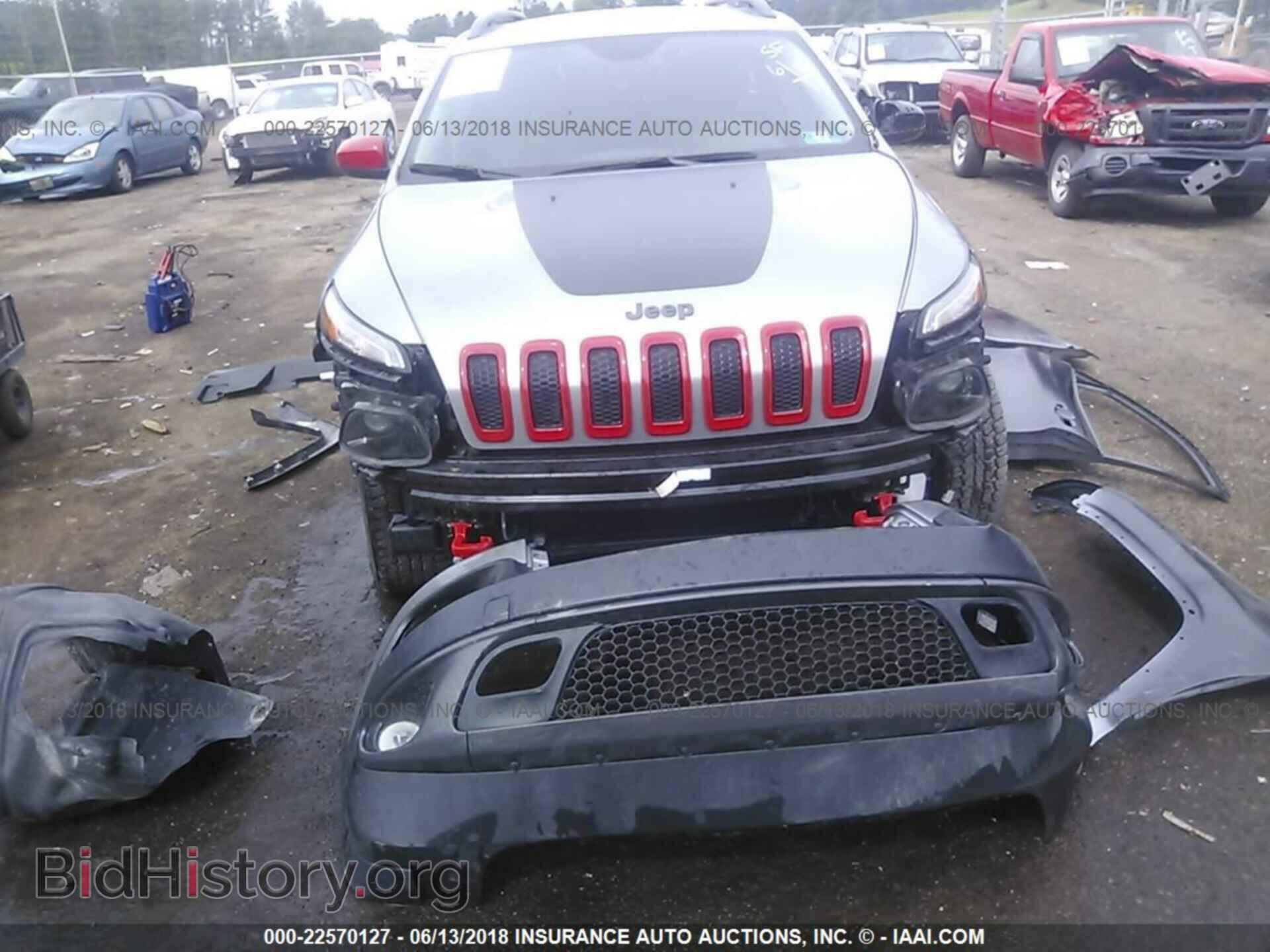 2017 Jeep Cherokee - VIN: 1C4PJMBS7HW504359 - Фото 6