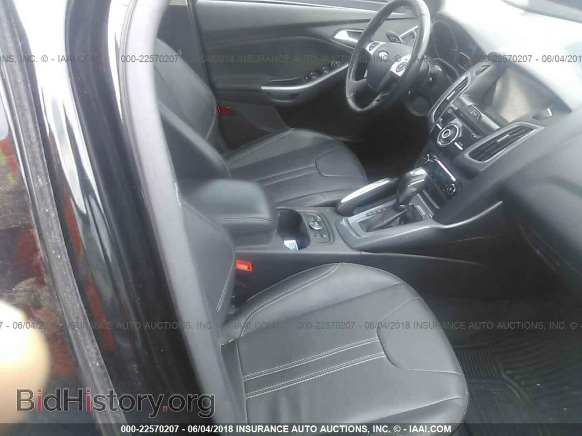 2013 Ford Focus - VIN: 1FADP3J21DL208445 - Photo 5