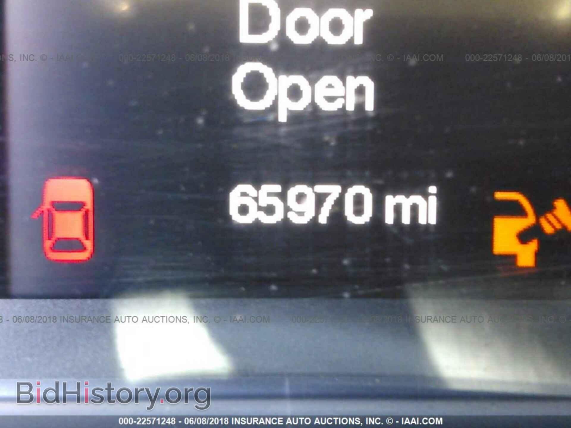 2015 Chrysler 200 - VIN: 1C3CCCAB3FN674357 - Photo 7