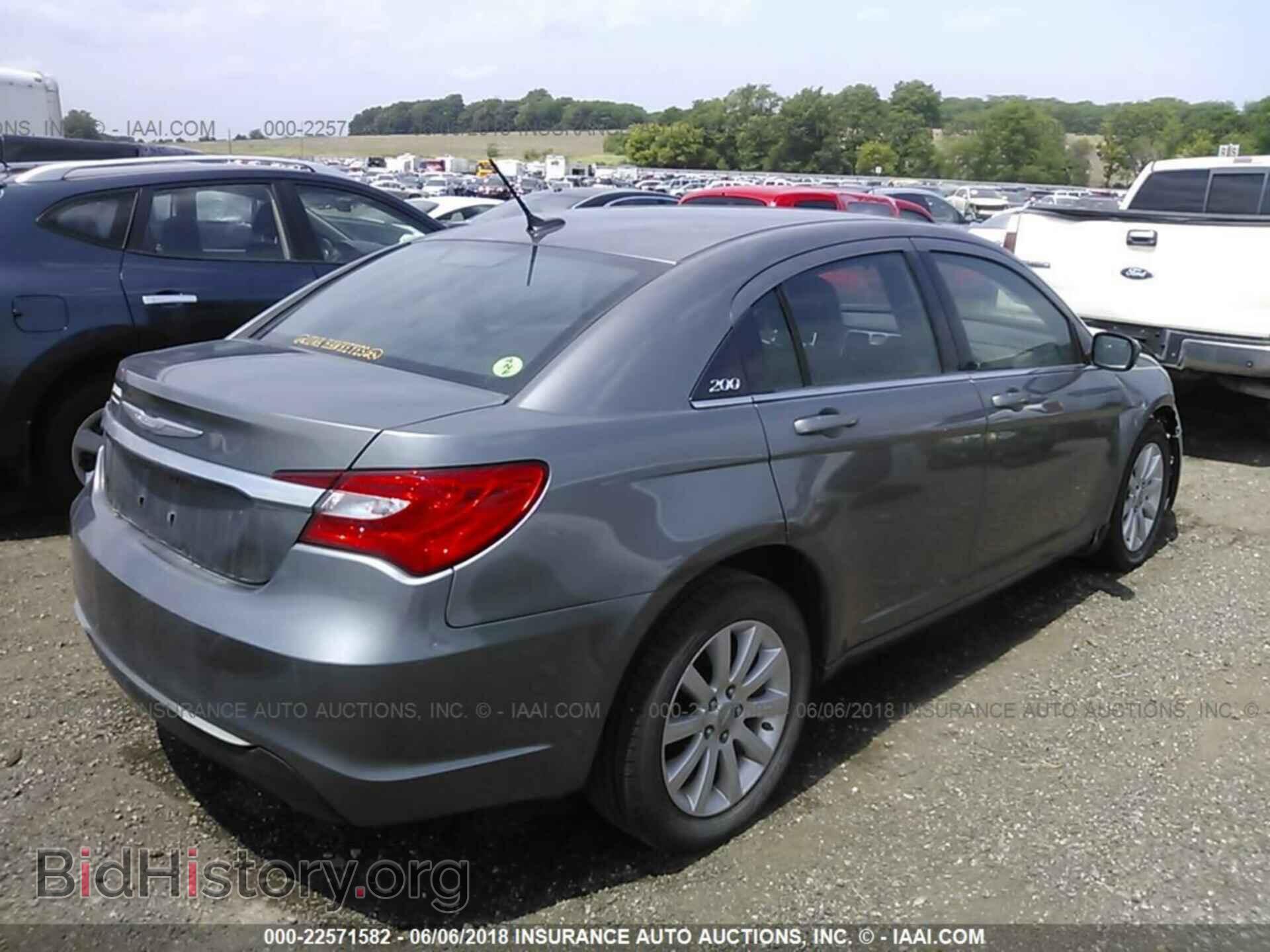2012 Chrysler 200 - VIN: 1C3CCBBB4CN288261 - Фото 4