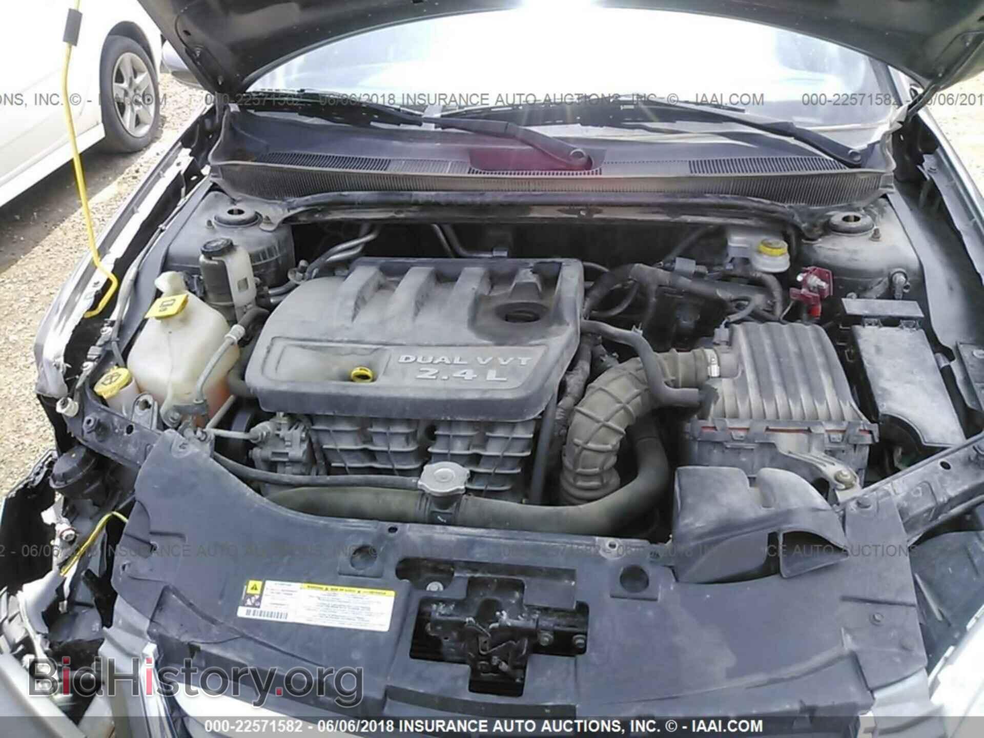 2012 Chrysler 200 - VIN: 1C3CCBBB4CN288261 - Фото 10