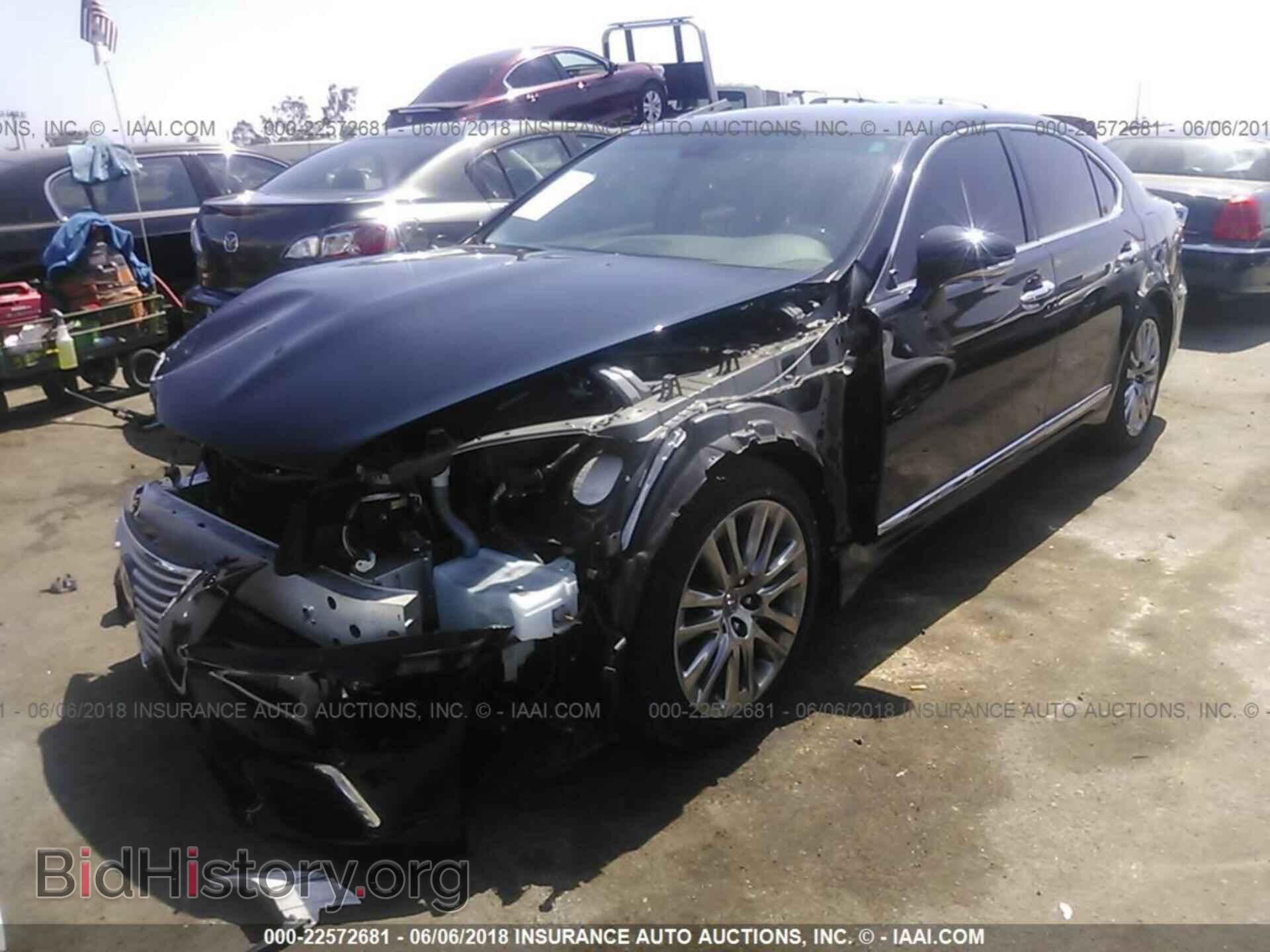 2017 Lexus Ls - VIN: JTHBL5EF6H5146250 - Фото 2