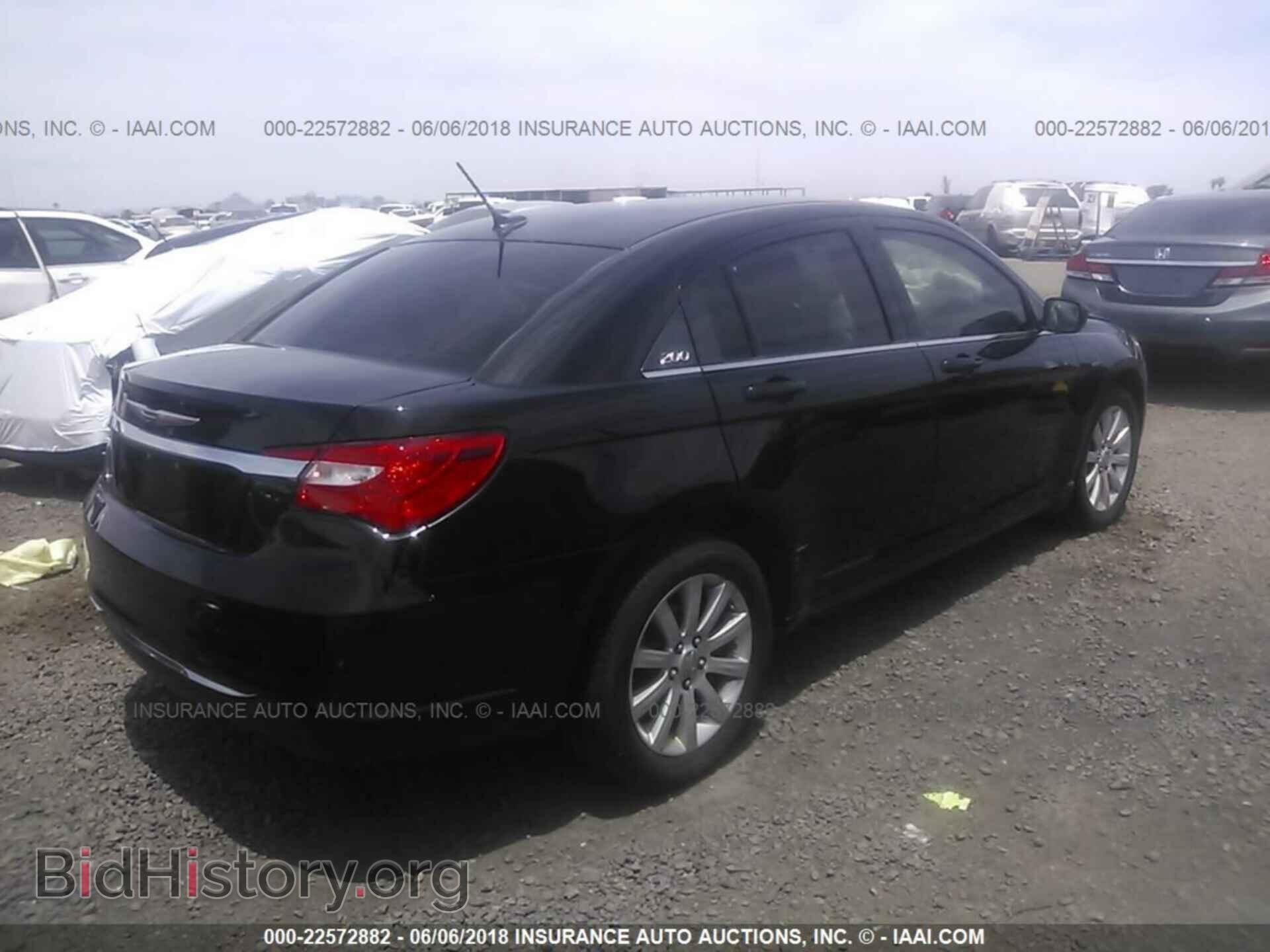 2012 Chrysler 200 - VIN: 1C3CCBBB8CN180841 - Фото 4