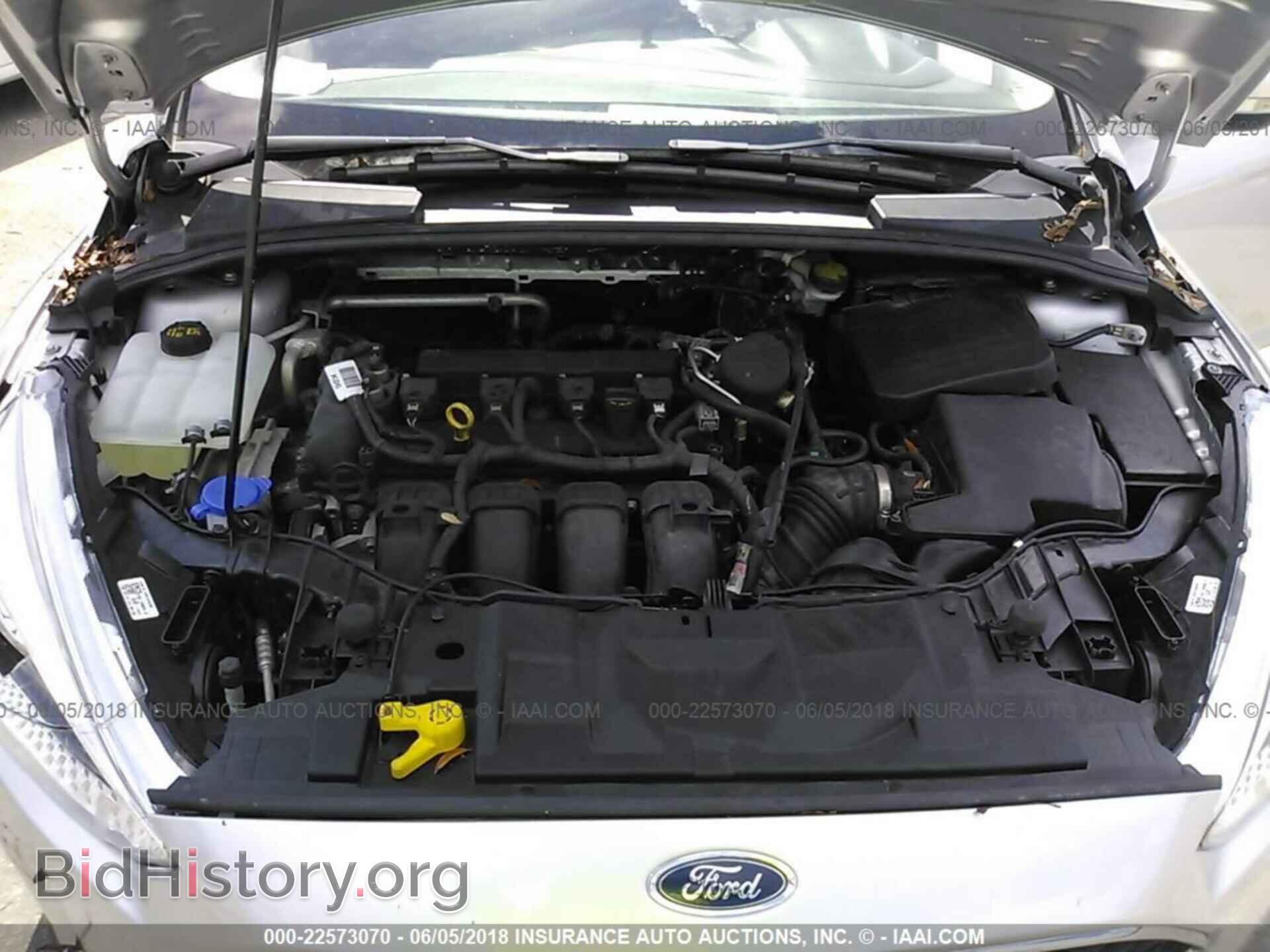 2015 Ford Focus - VIN: 1FADP3F25FL262844 - Photo 10