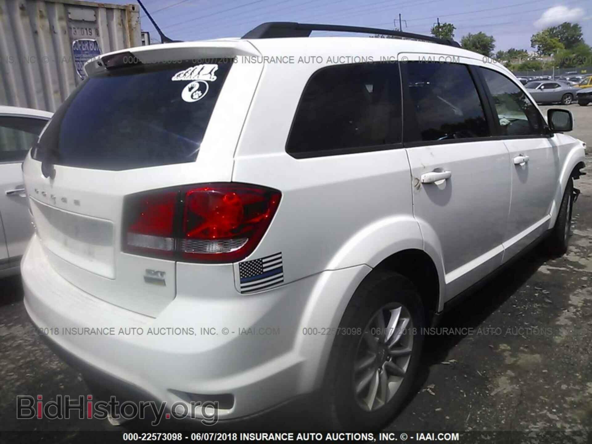 2015 Dodge Journey - VIN: 3C4PDCBG1FT744040 - Фото 4