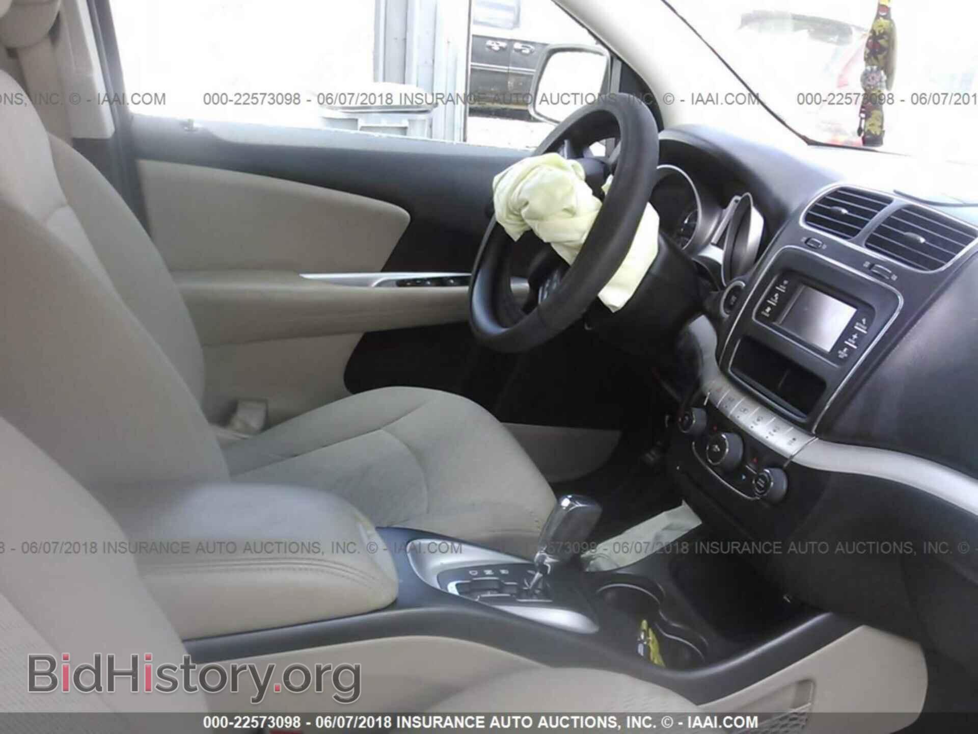 2015 Dodge Journey - VIN: 3C4PDCBG1FT744040 - Фото 5