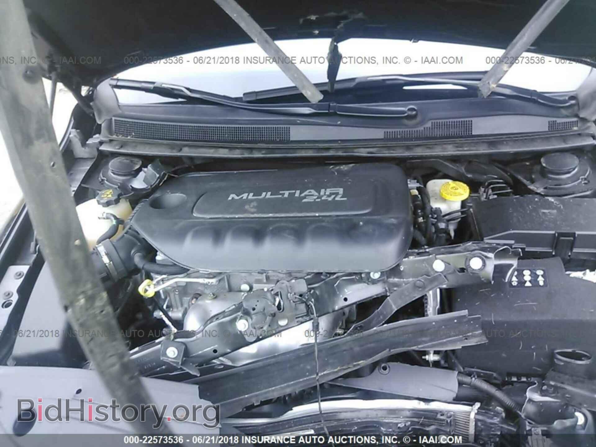 2017 Chrysler 200 - VIN: 1C3CCCAB6HN504898 - Фото 10