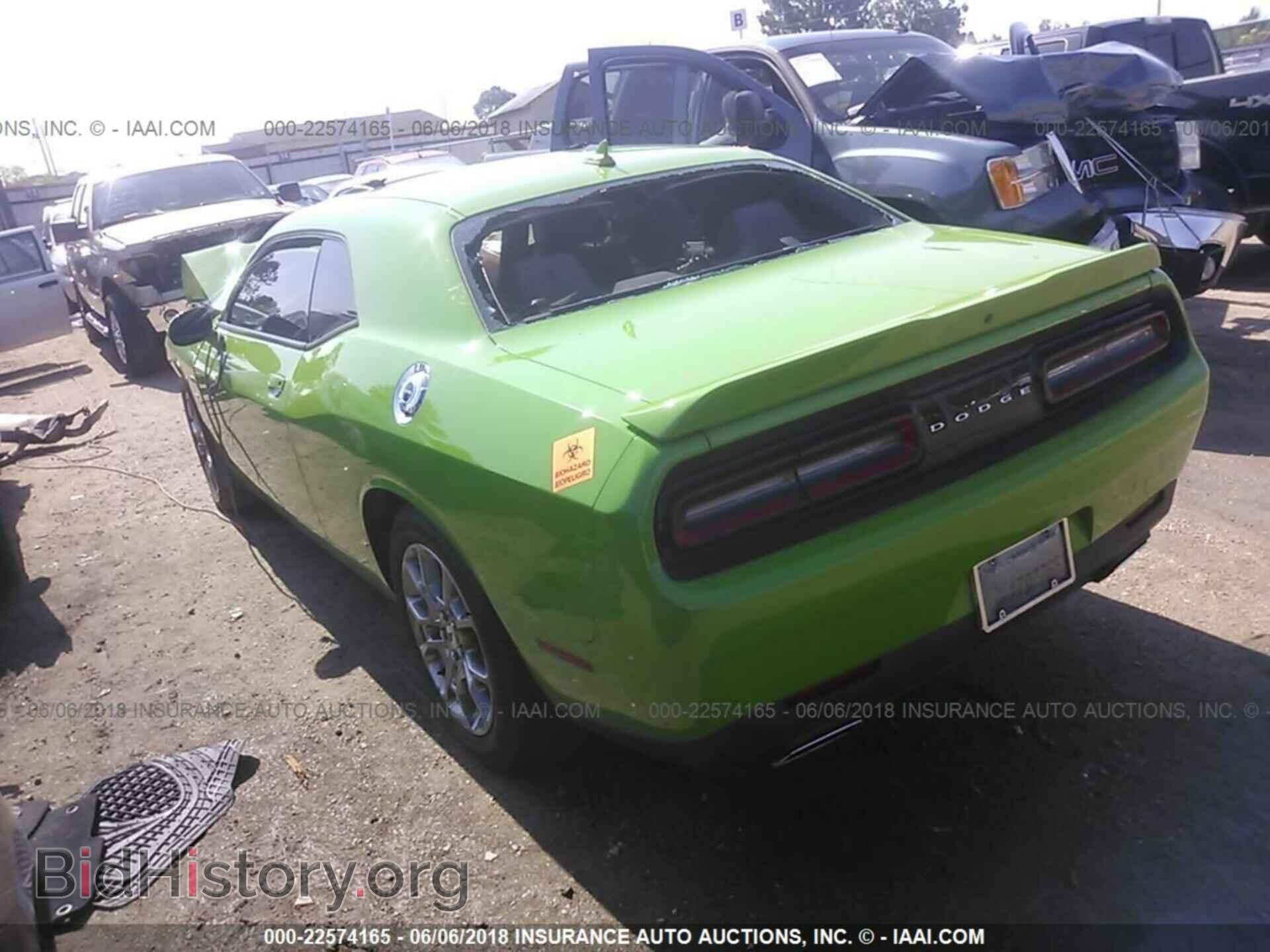 2017 Dodge Challenger - VIN: 2C3CDZGG5HH584948 - Photo 3