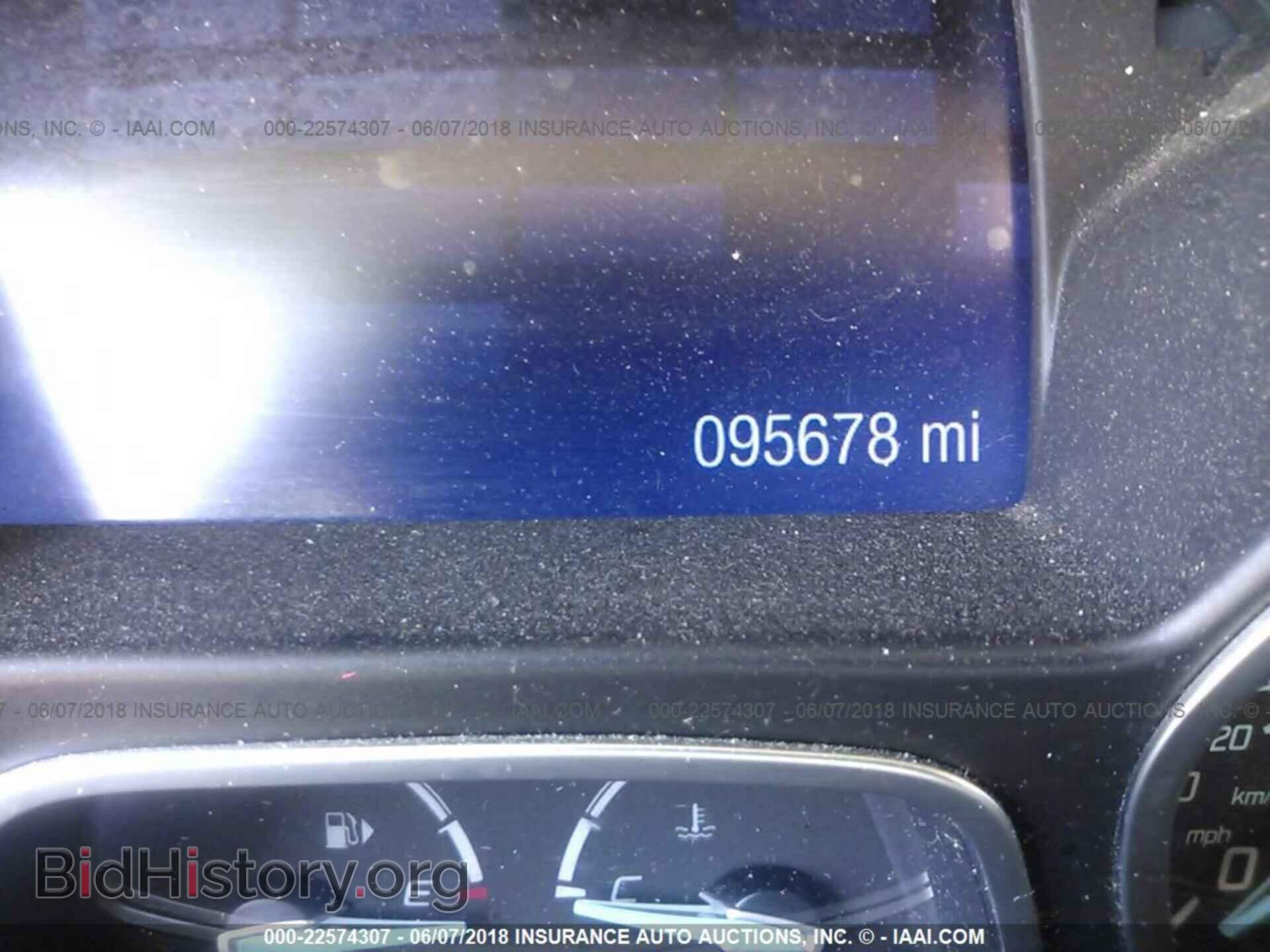 2012 Ford Focus - VIN: 1FAHP3F23CL475529 - Photo 7