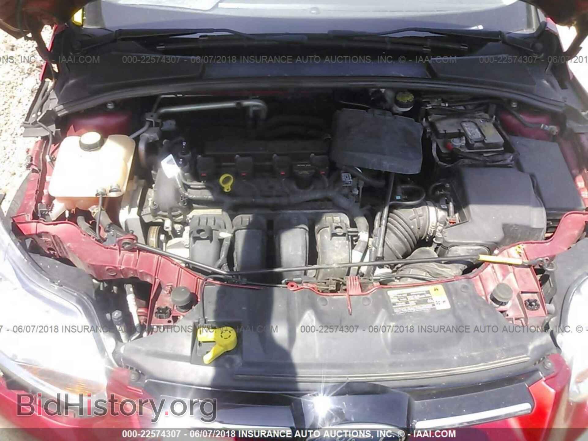 2012 Ford Focus - VIN: 1FAHP3F23CL475529 - Photo 10