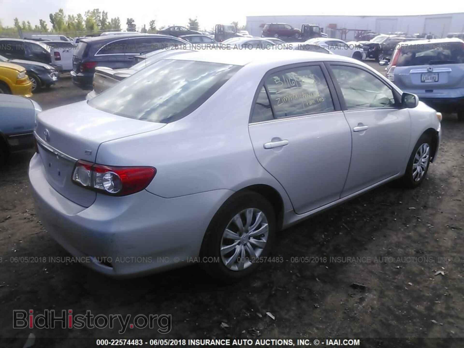 2013 Toyota Corolla - VIN: 2T1BU4EEXDC115970 - Photo 4