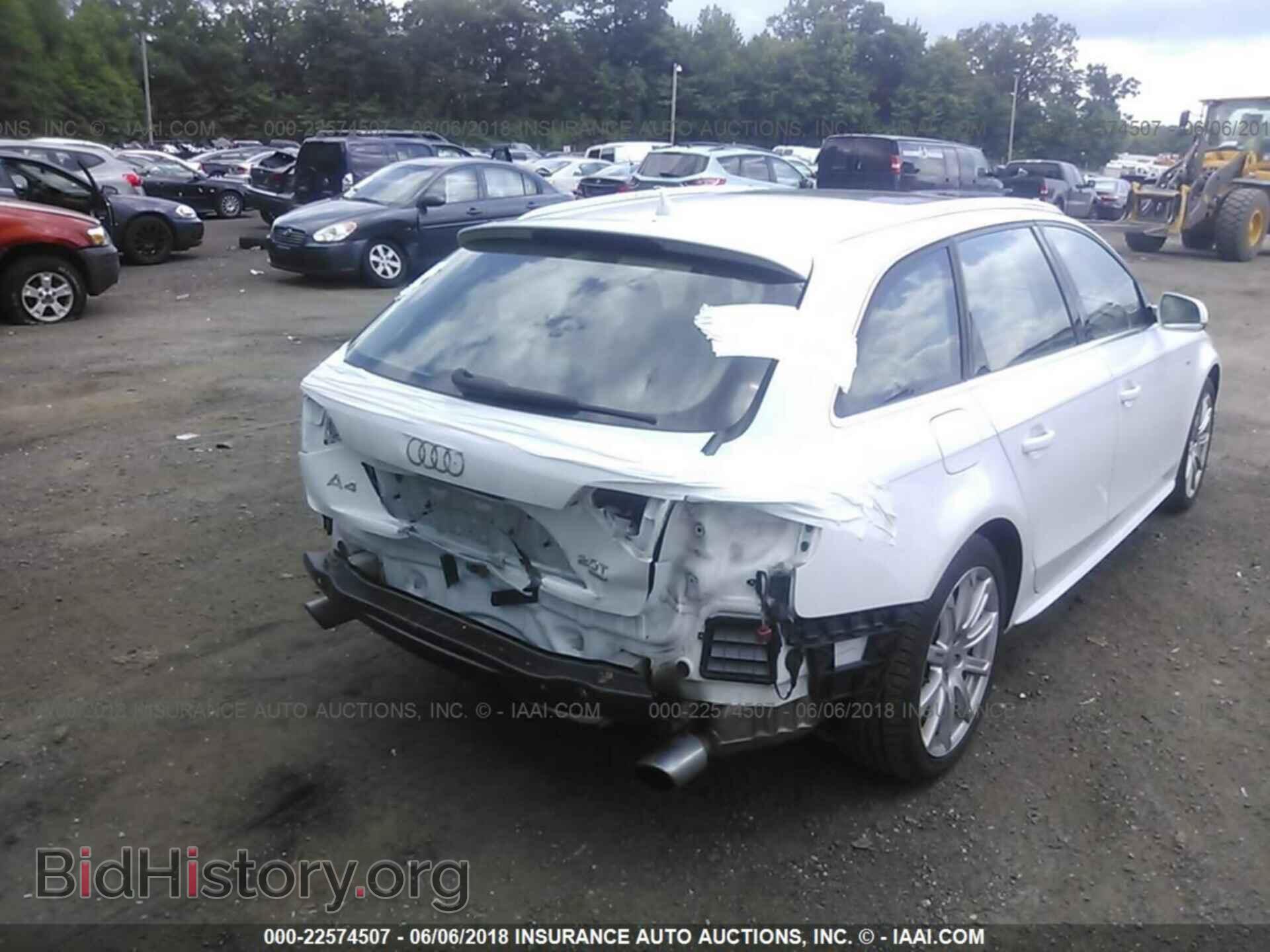2012 Audi A4 - VIN: WAUWFAFL7CA113181 - Photo 4