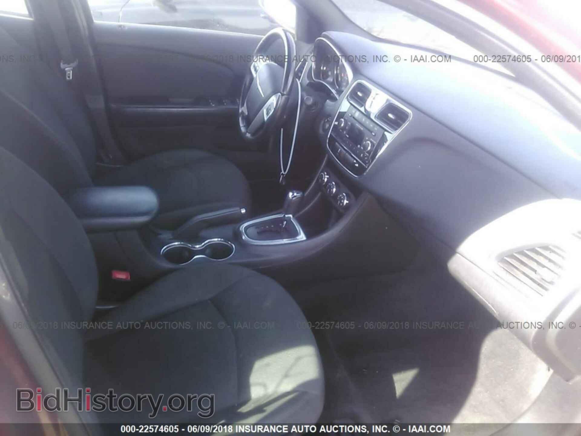 2012 Chrysler 200 - VIN: 1C3CCBBB3CN151599 - Фото 5