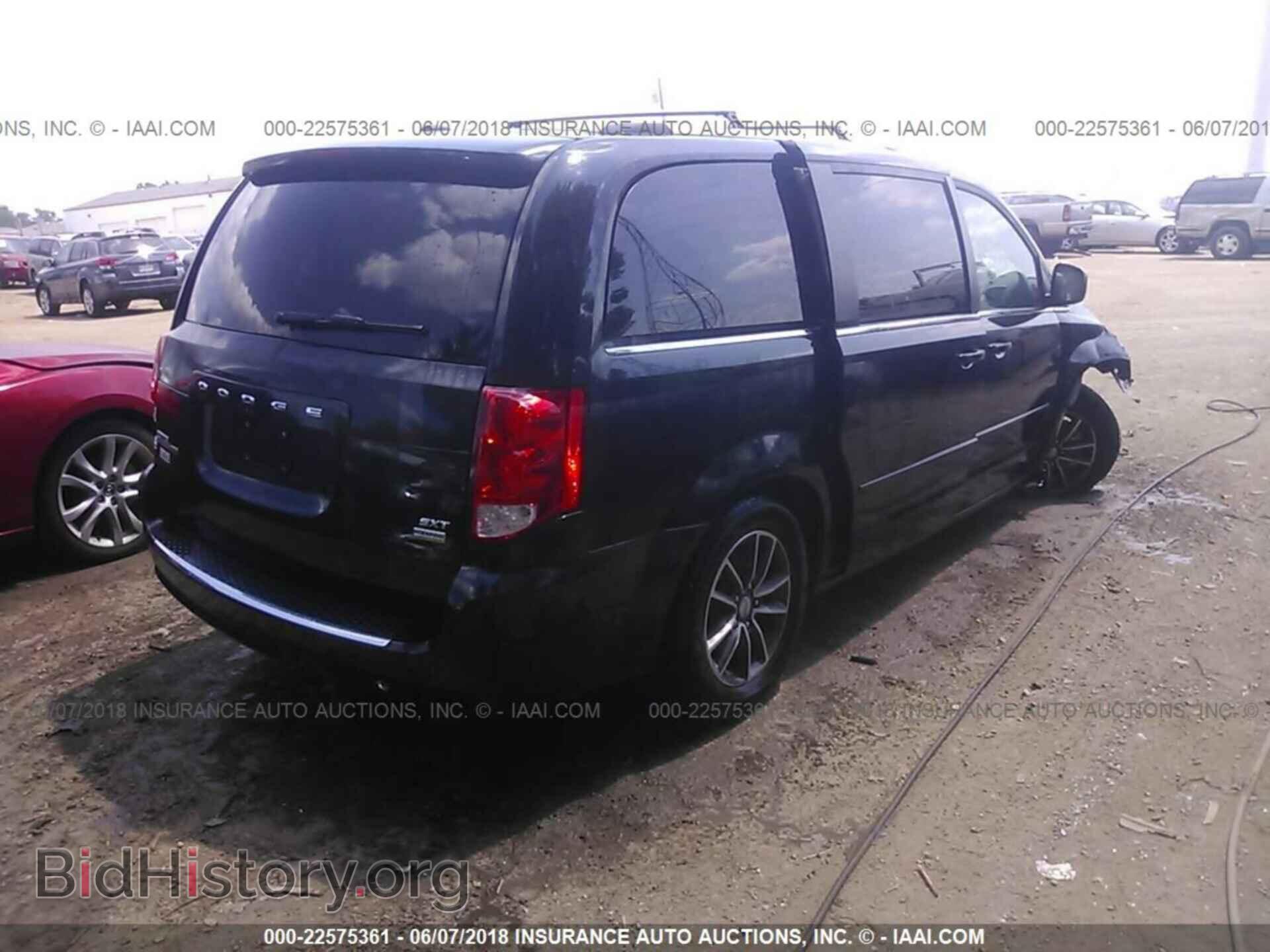 2017 Dodge Grand caravan - VIN: 2C4RDGCG6HR677620 - Фото 4