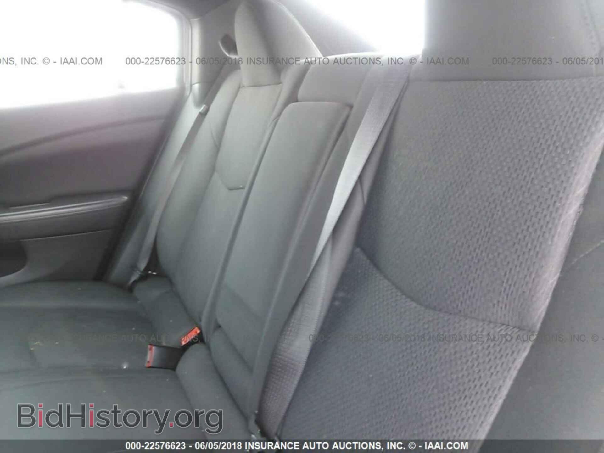 2011 Chrysler 200 - VIN: 1C3BC1FG3BN552371 - Фото 8