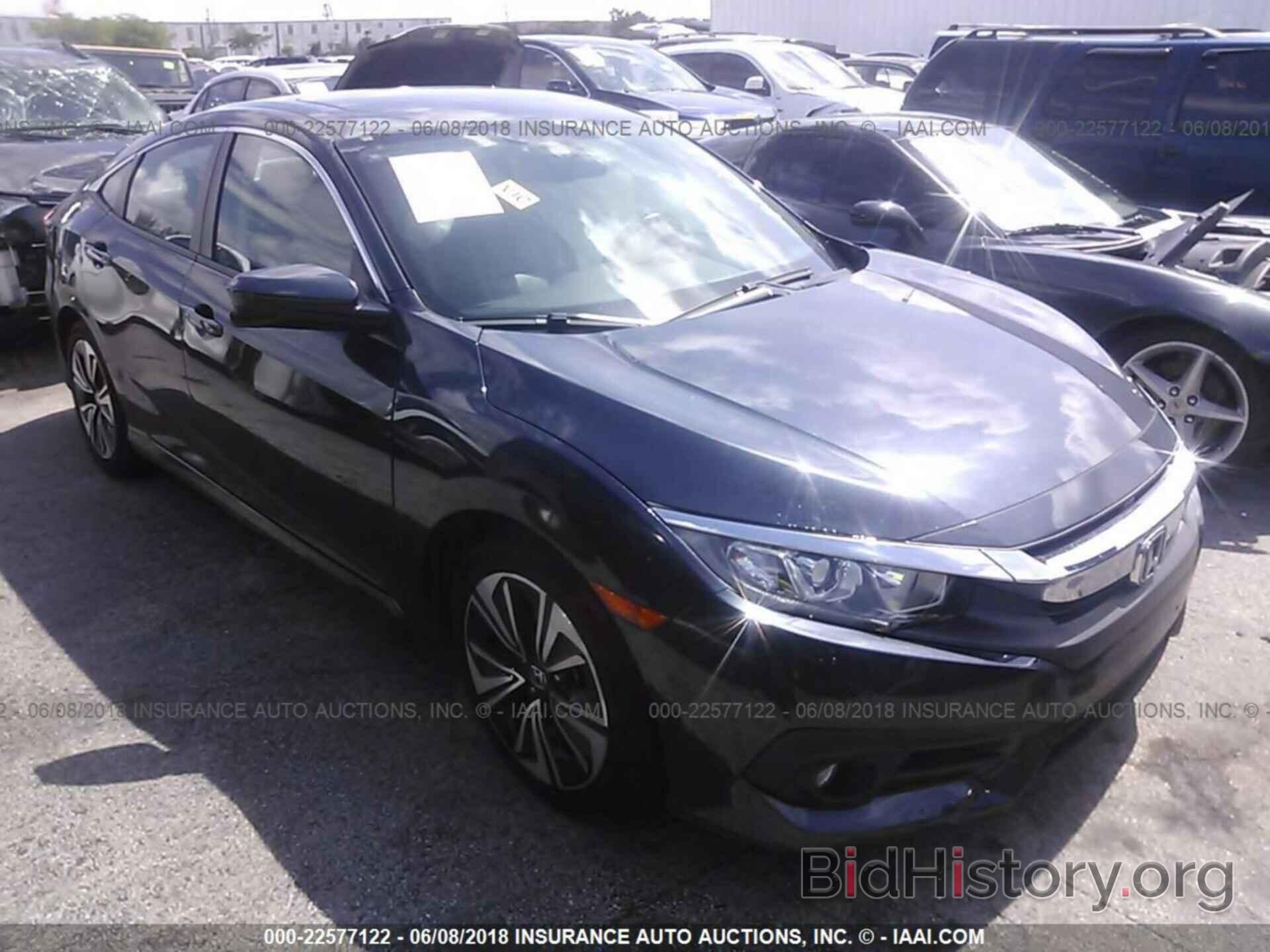 Photo 19XFC1F78GE018789 - Honda Civic 2016