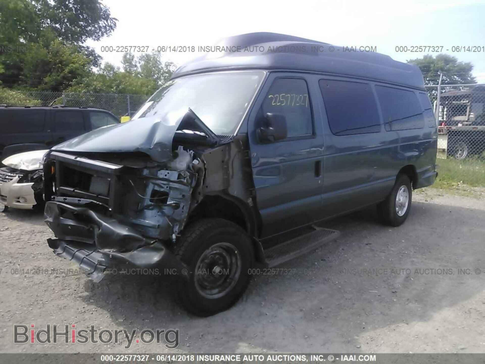 2013 Ford Econoline - VIN: 1FTNS2EWXDDA68796 - Фото 2