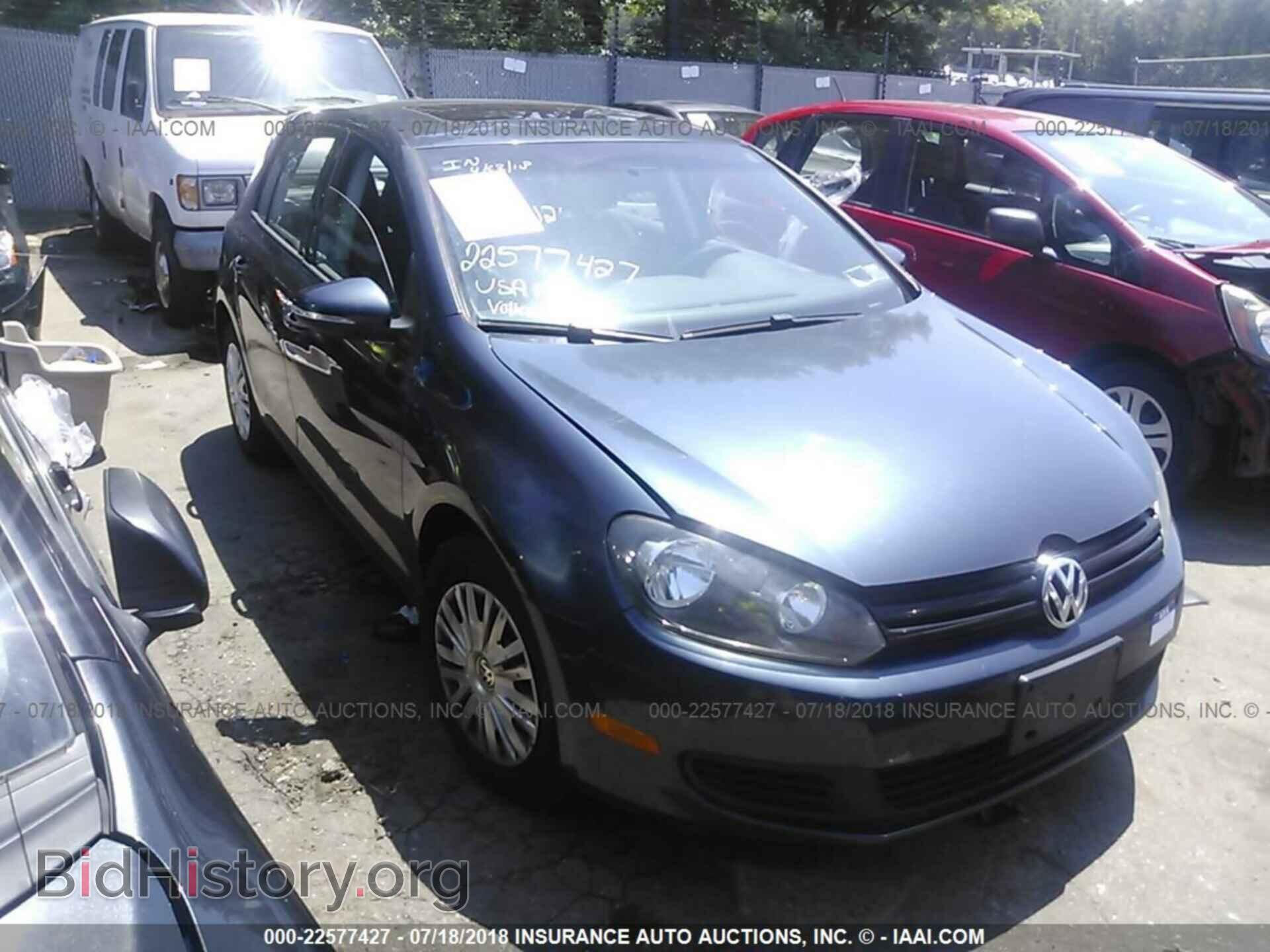 Фотография WVWDB7AJ8CW193754 - Volkswagen Golf 2012