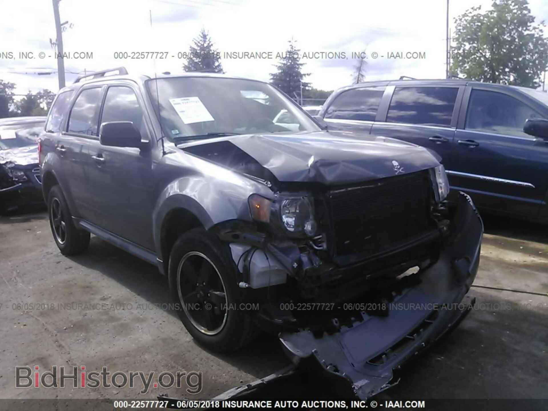 Photo 1FMCU9DG6BKB90516 - Ford Escape 2011
