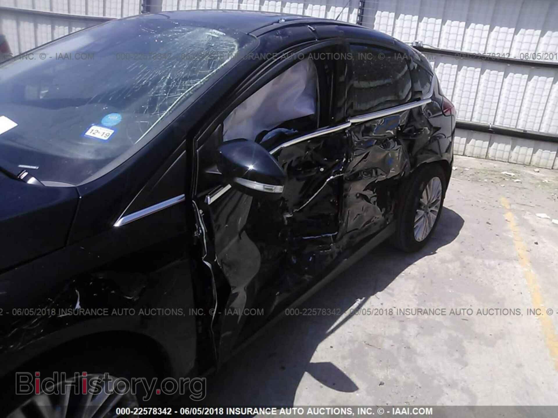 2017 Ford Focus - VIN: 1FADP3N2XHL244506 - Photo 6