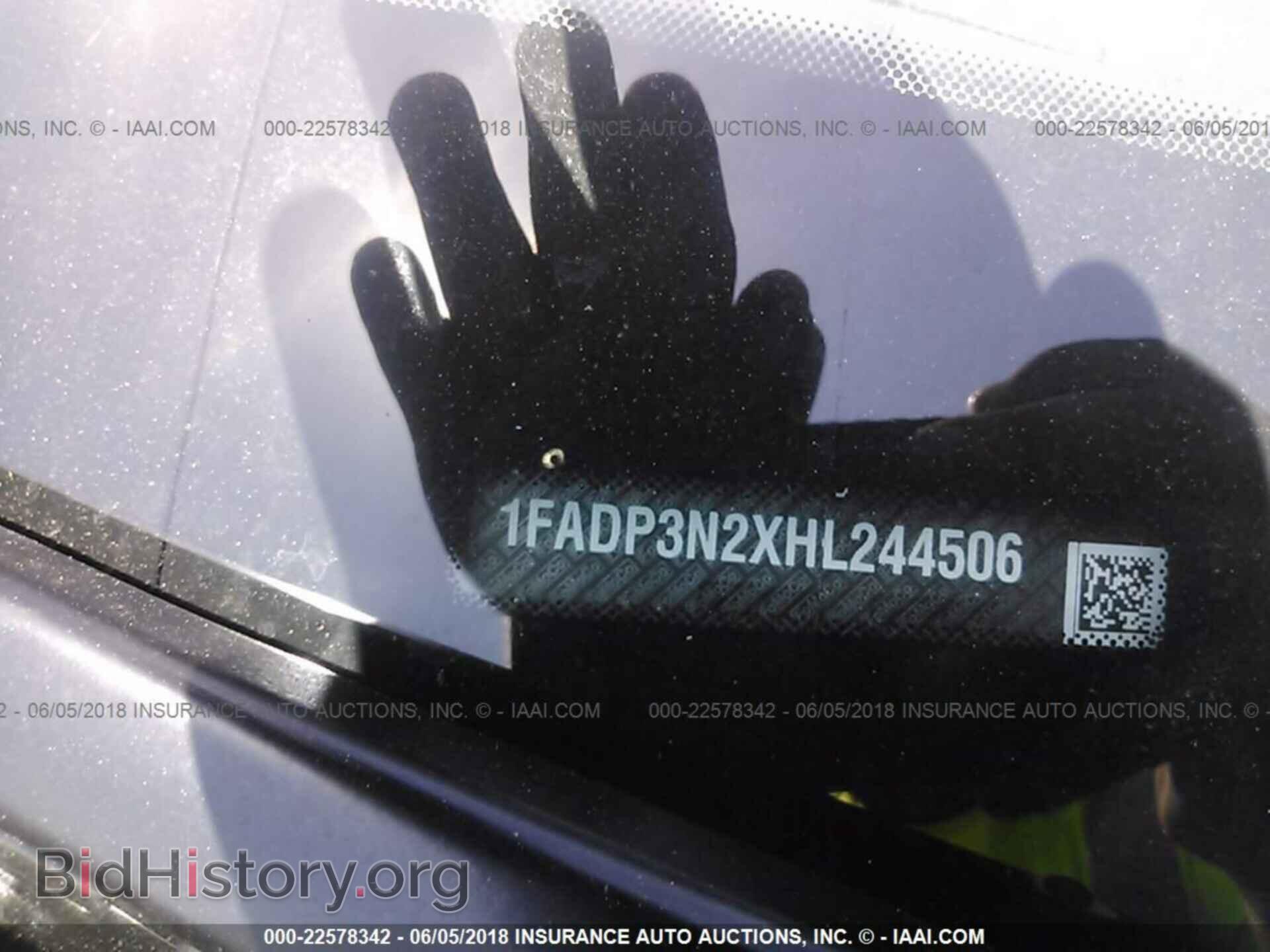 2017 Ford Focus - VIN: 1FADP3N2XHL244506 - Photo 9