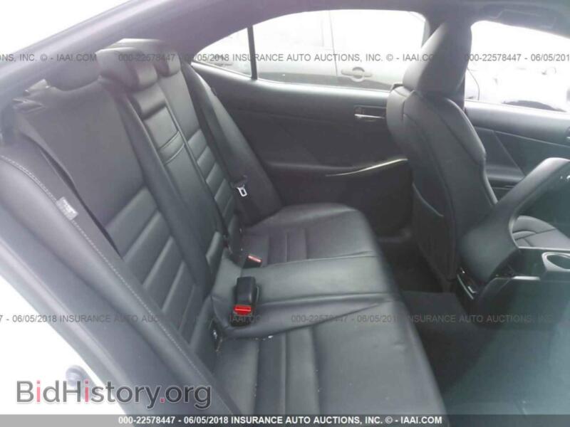 2015 Lexus IS (VIN JTHBF1D28F5062605) — photo 8 of 10