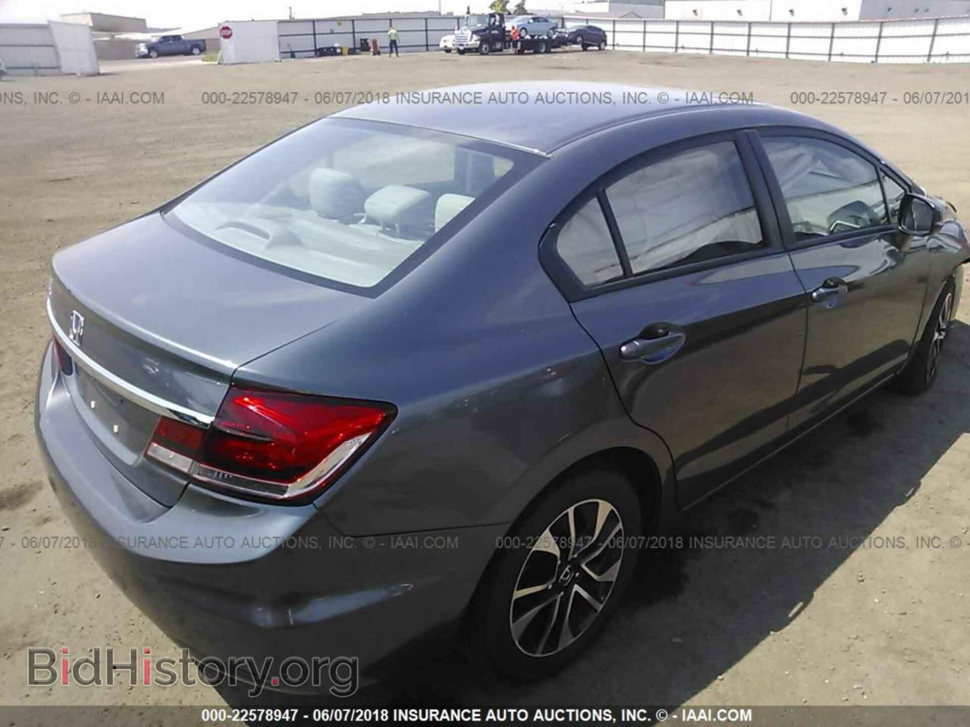 2013 Honda Civic - VIN: 19XFB2F82DE037478 - Фото 4