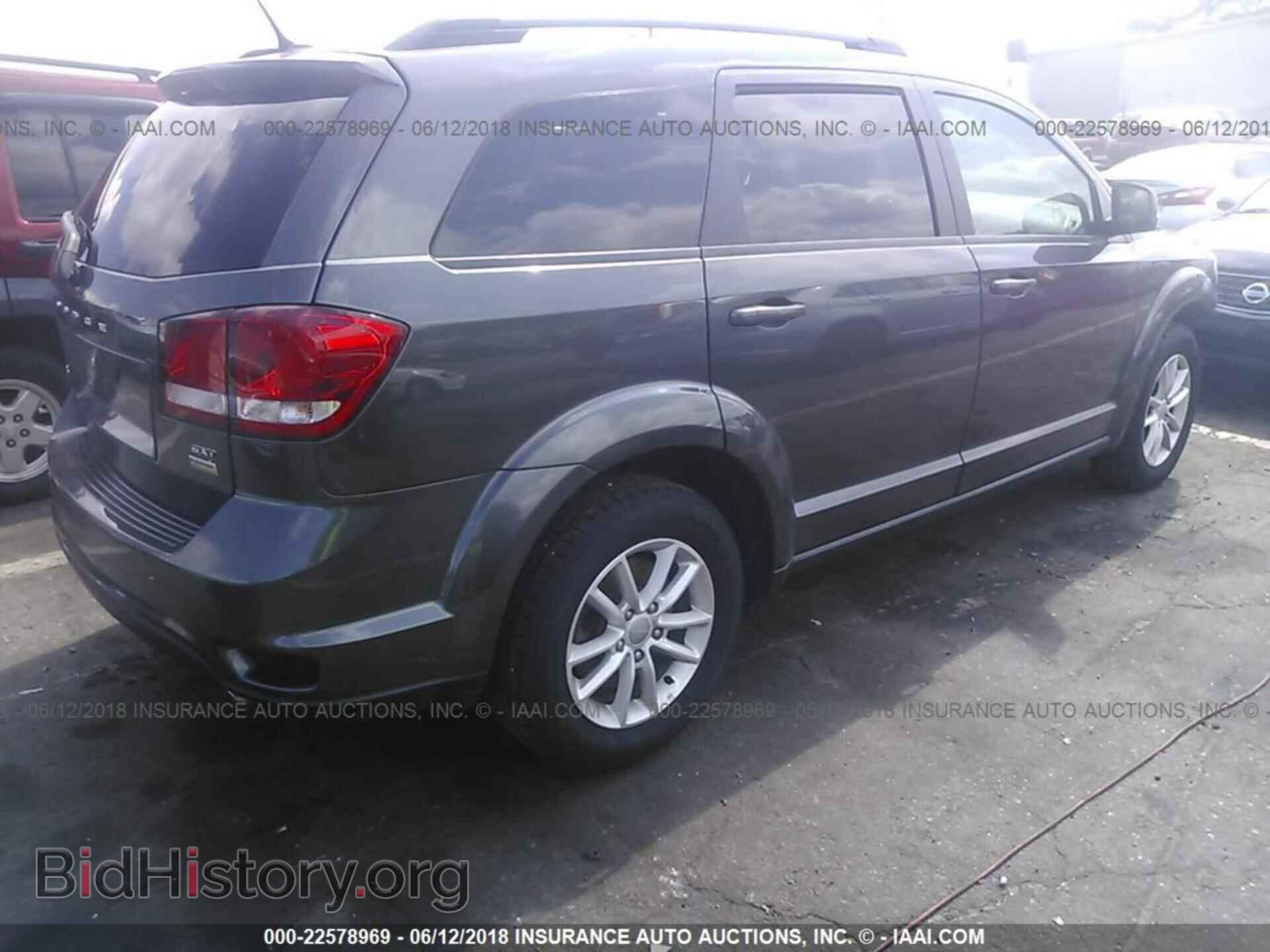 2017 Dodge Journey - VIN: 3C4PDCBGXHT510479 - Photo 4