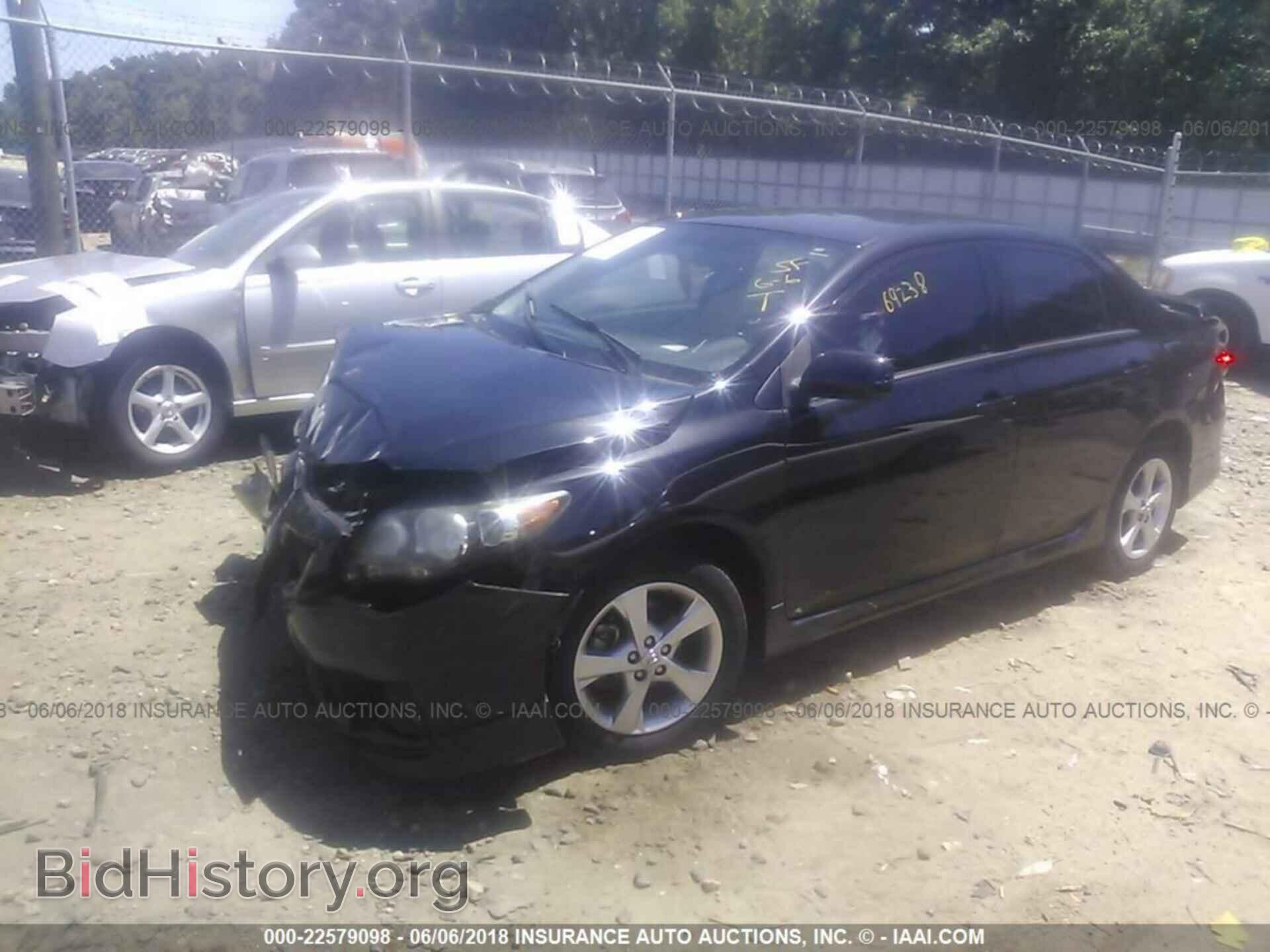2011 Toyota Corolla - VIN: 2T1BU4EE8BC650129 - Фото 2