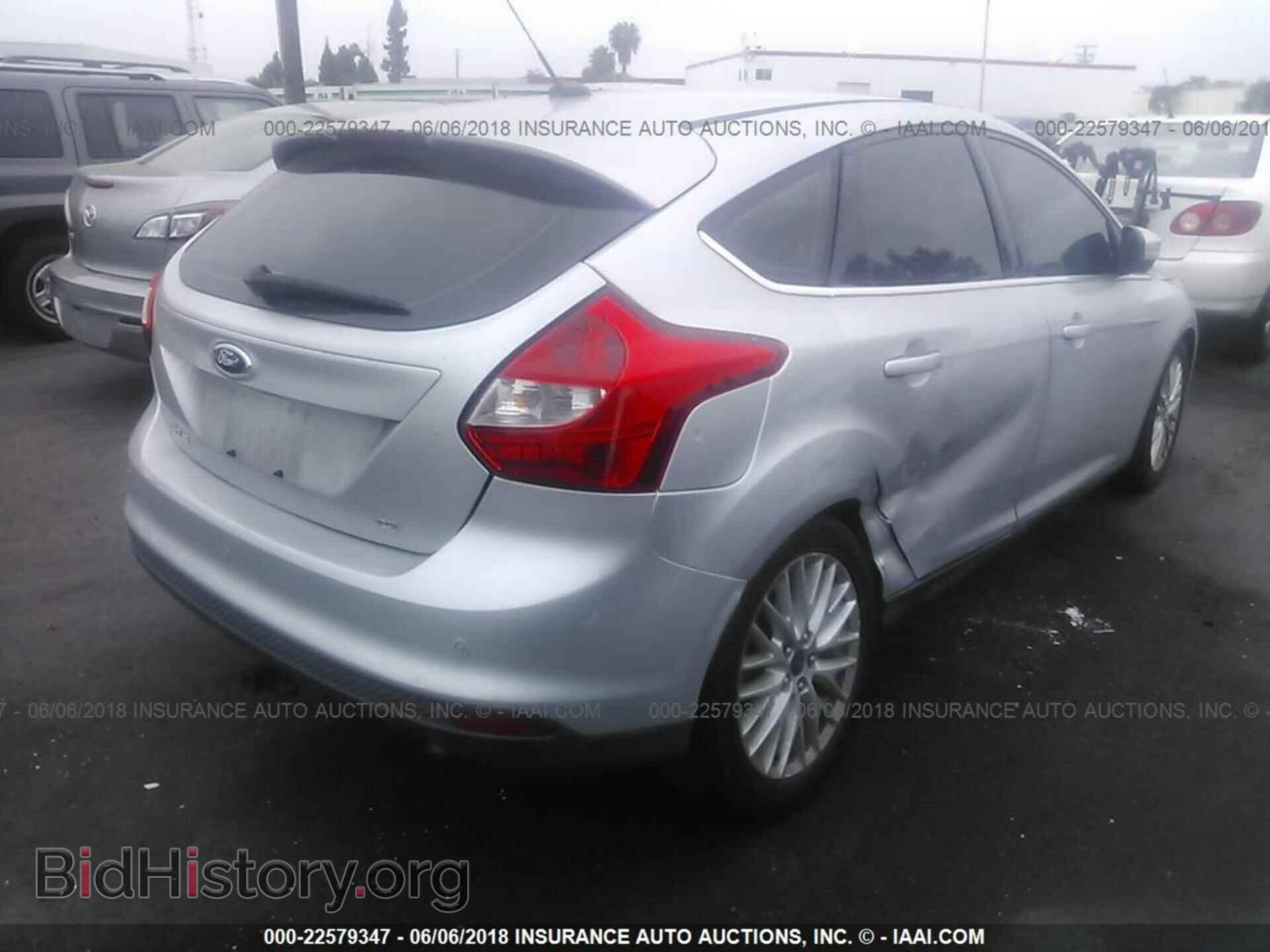 2012 Ford Focus - VIN: 1FAHP3M28CL210866 - Фото 4
