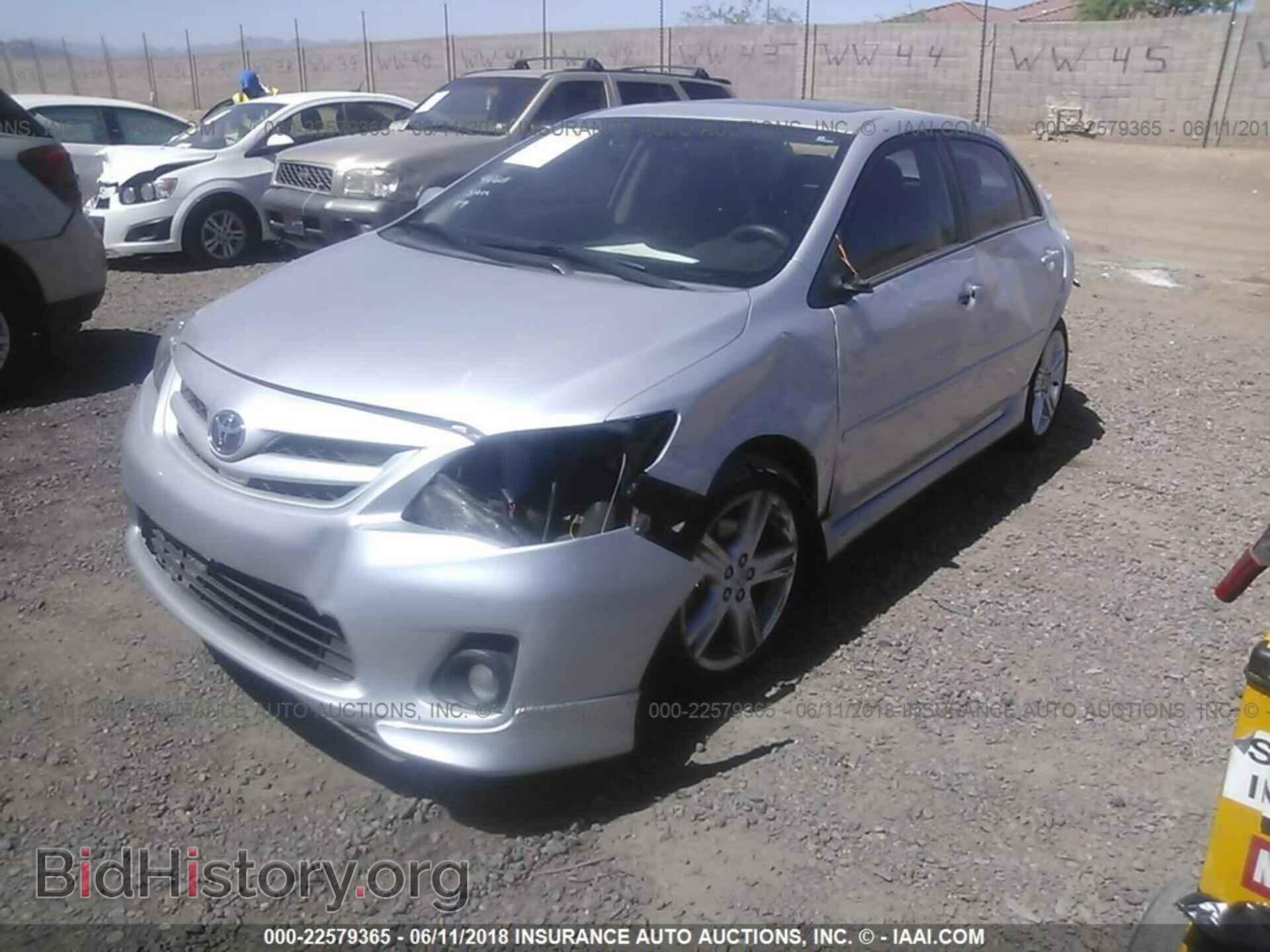 2013 Toyota Corolla - VIN: 5YFBU4EEXDP099866 - Фото 2