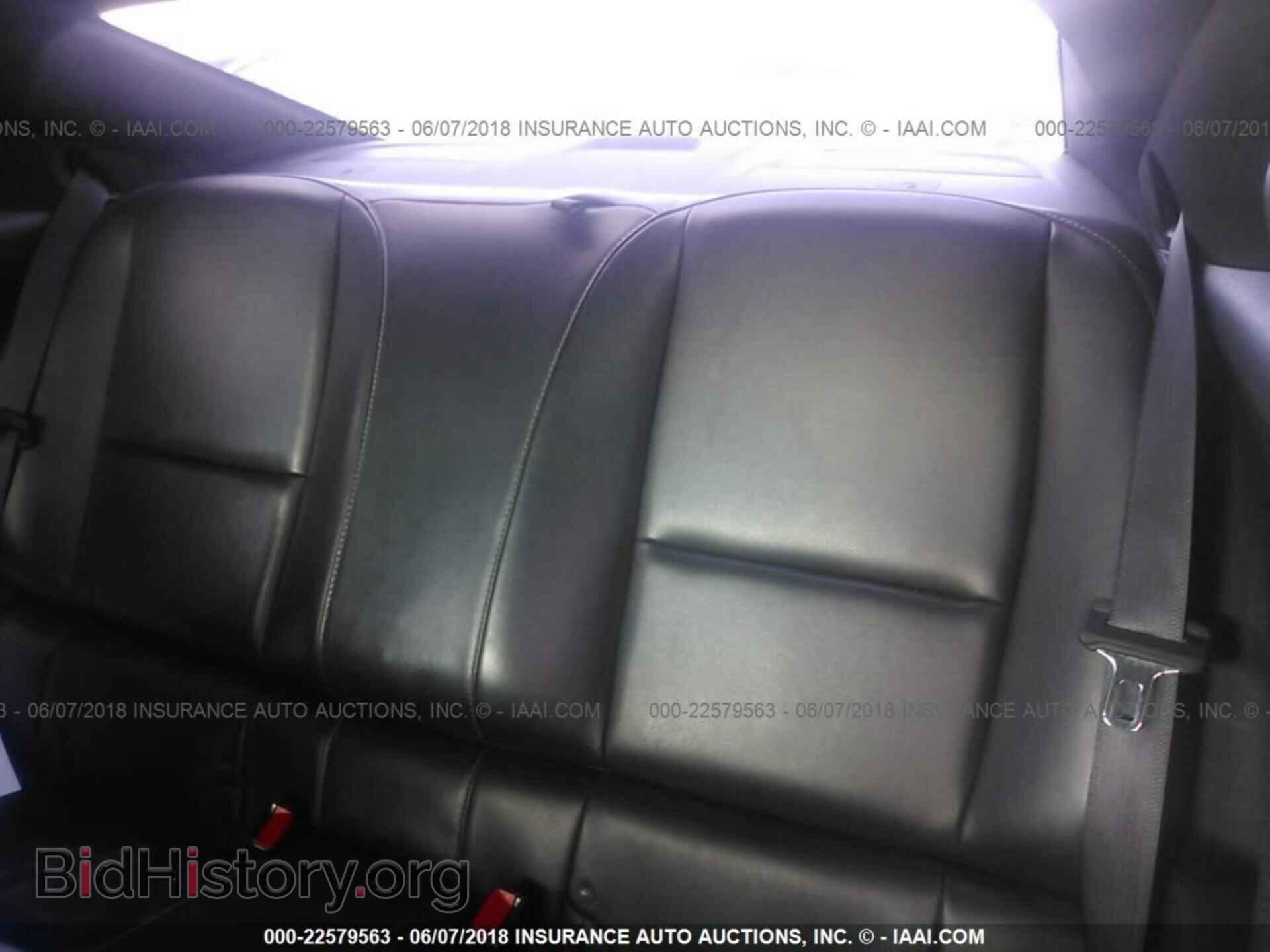 2011 Chevrolet Camaro - VIN: 2G1FC1ED7B9193090 - Фото 8