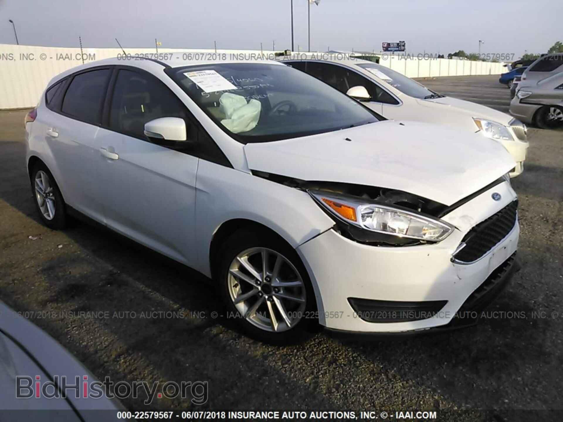 Photo 1FADP3K2XGL244766 - Ford Focus 2016