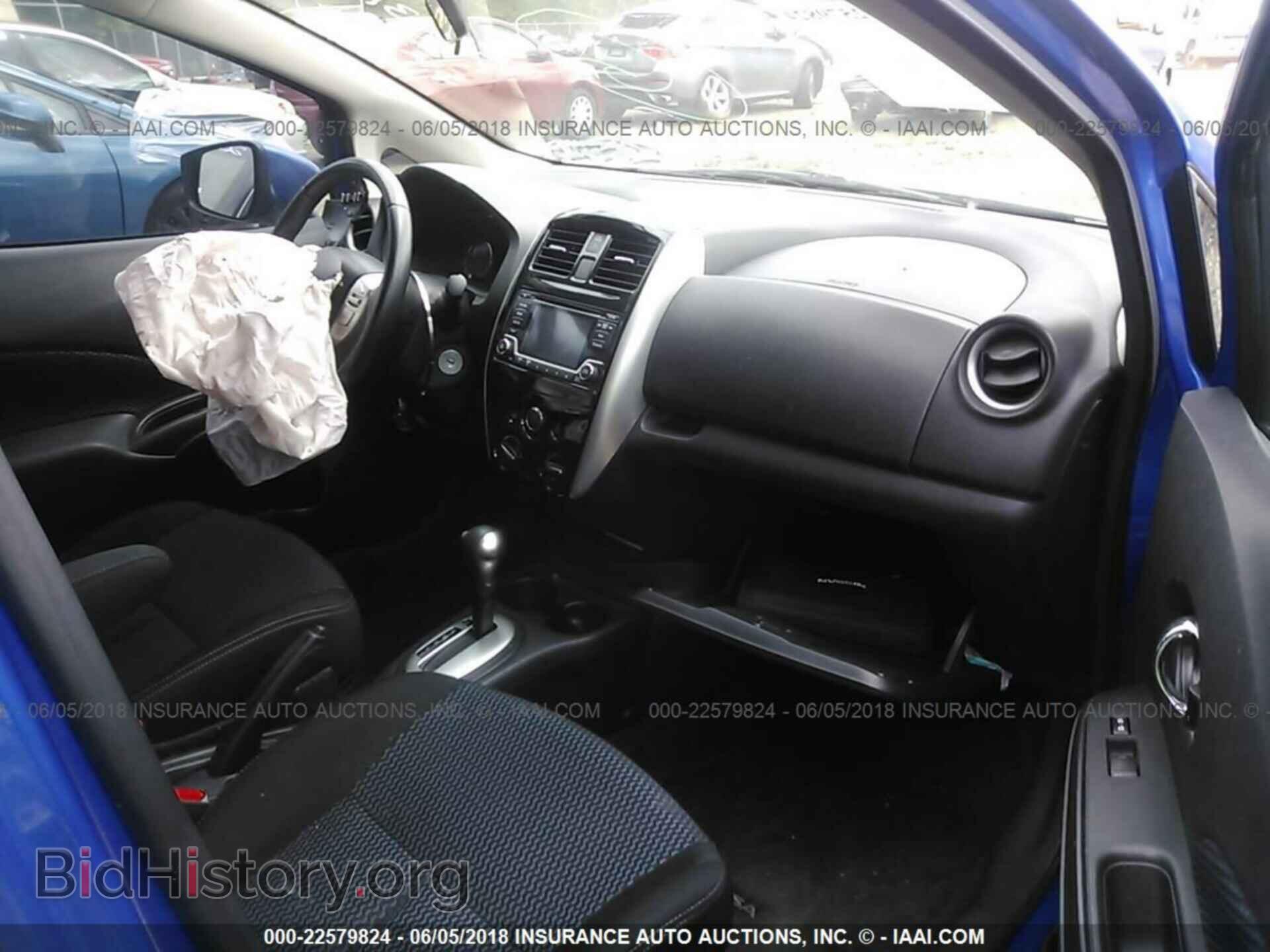 2016 Nissan Versa note - VIN: 3N1CE2CP7GL359431 - Photo 5