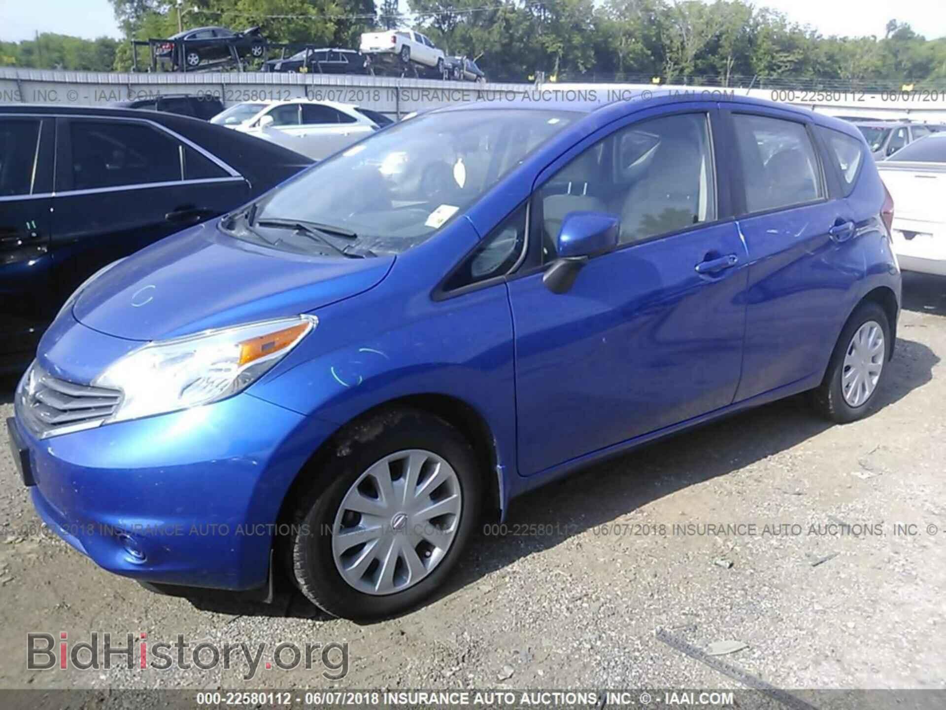 2015 Nissan Versa note - VIN: 3N1CE2CP0FL387263 - Photo 2